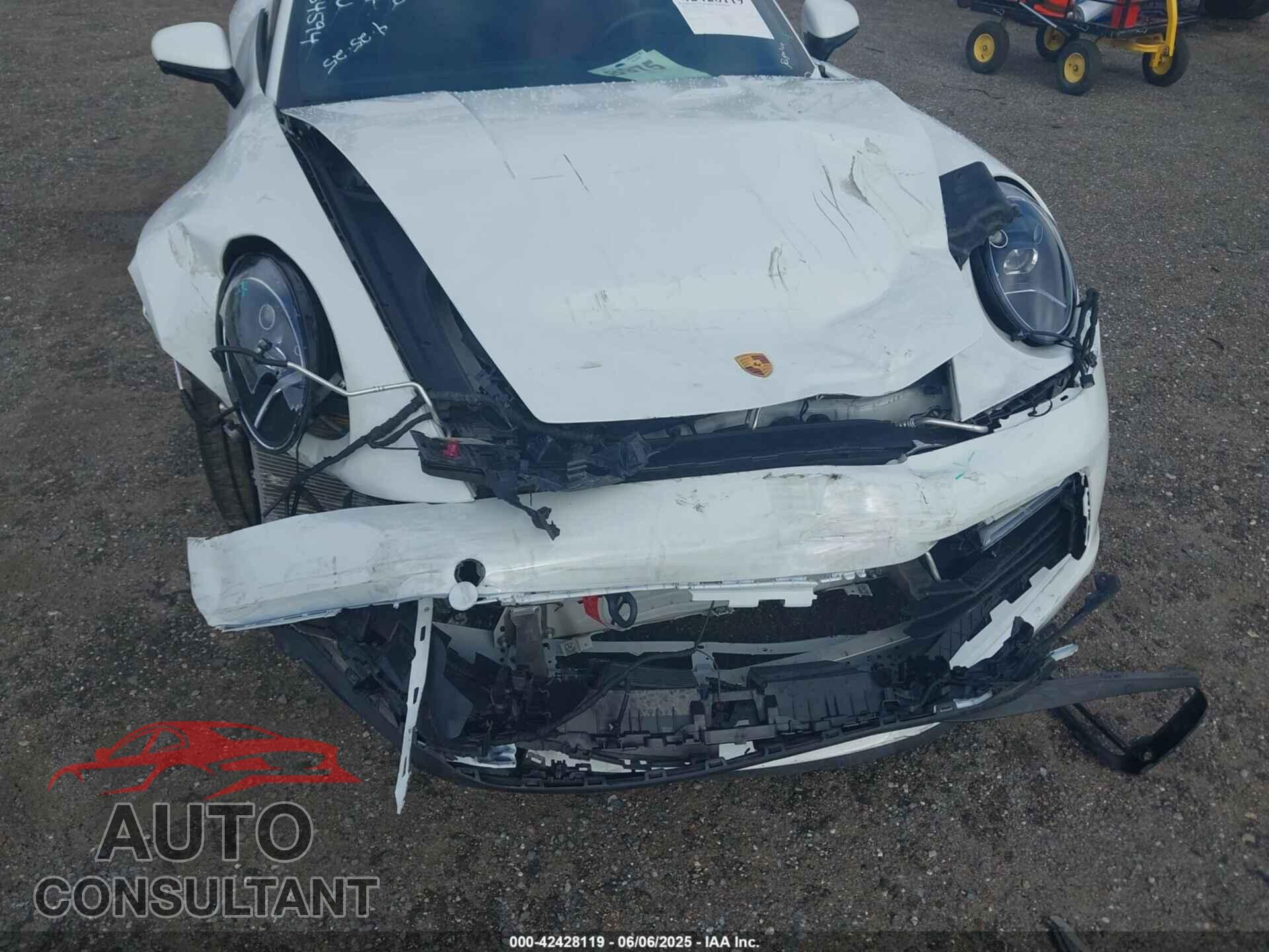 PORSCHE 911 2020 - WP0CB2A90LS263324