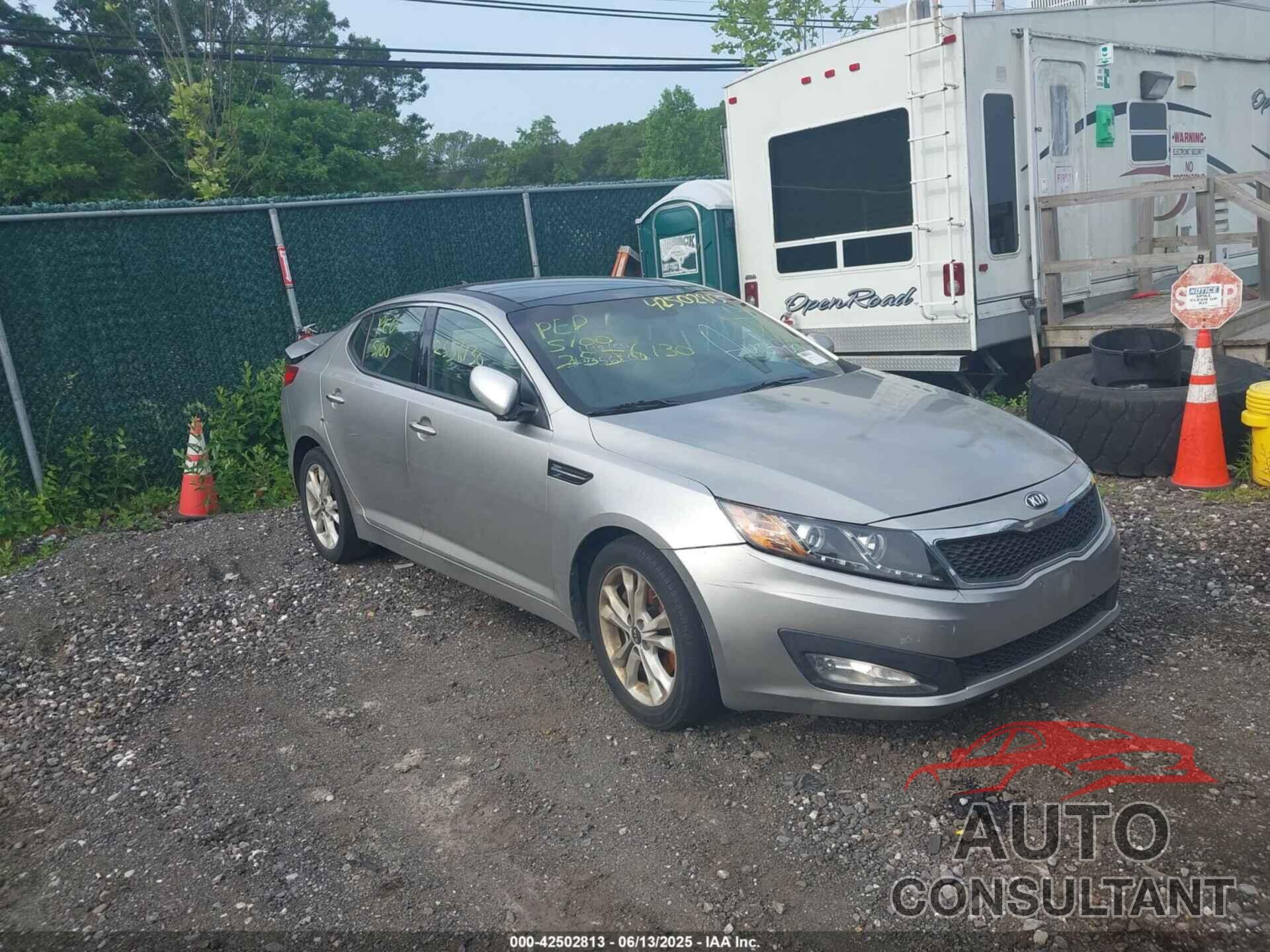 KIA OPTIMA 2011 - KNAGN4A72B5179860