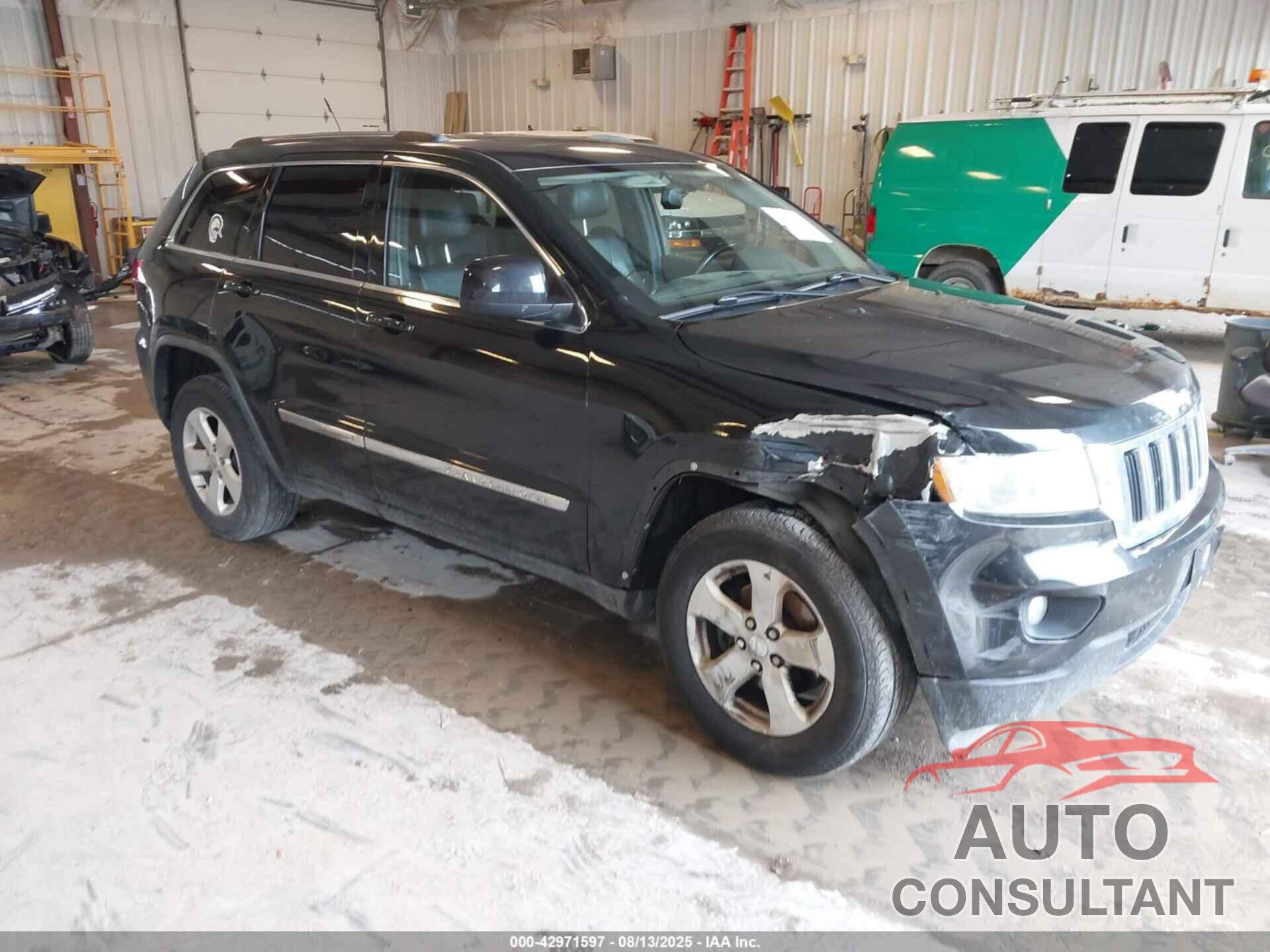 JEEP GRAND CHEROKEE 2011 - 1J4RR4GG8BC641447