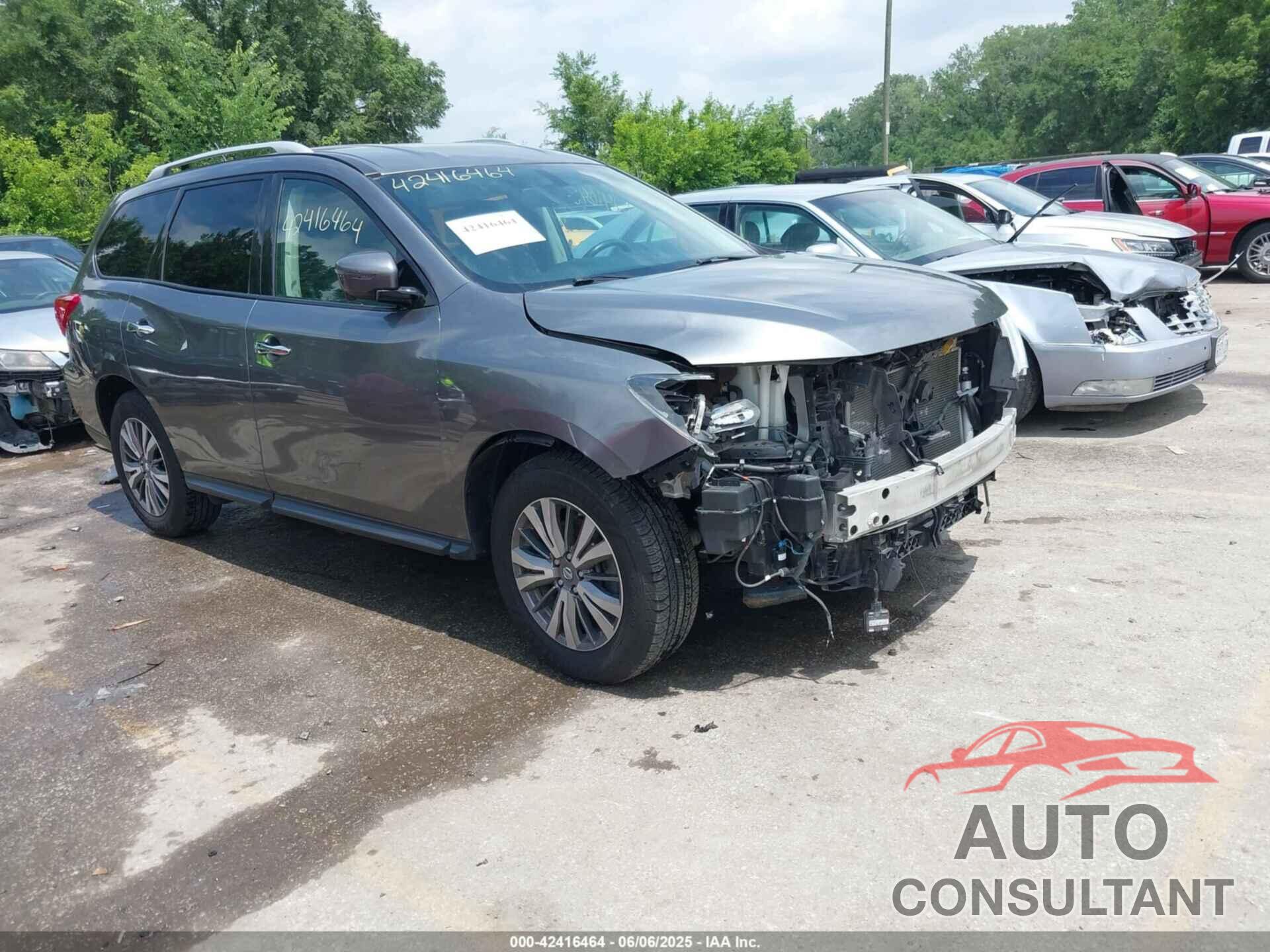 NISSAN PATHFINDER 2018 - 5N1DR2MM3JC624709