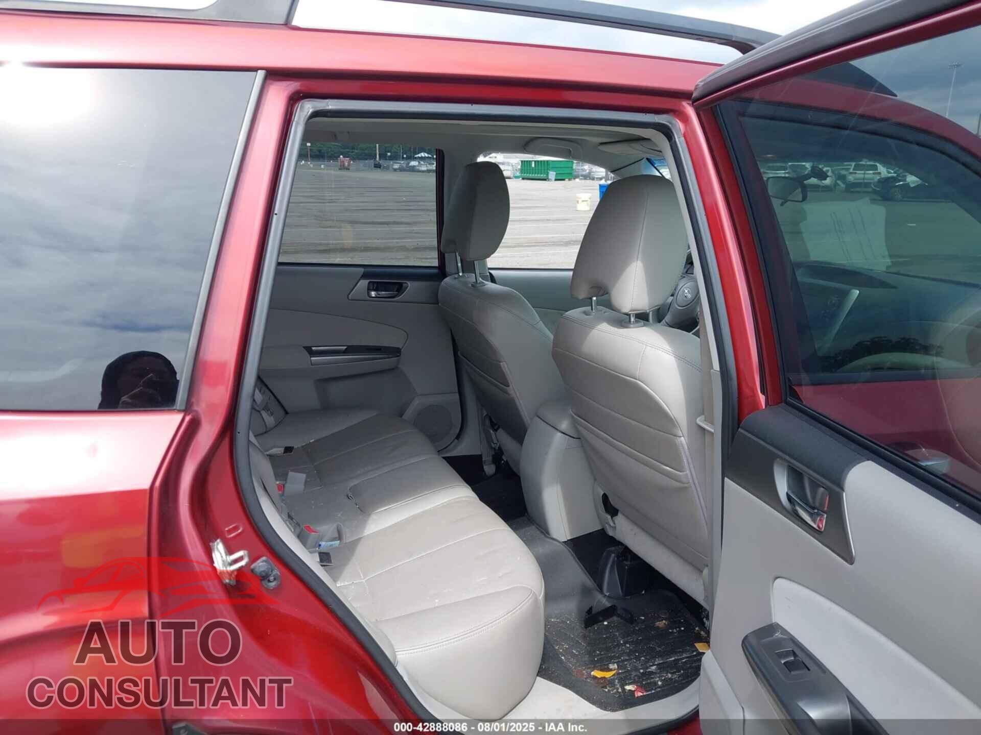 SUBARU FORESTER 2013 - JF2SHAEC3DH405353