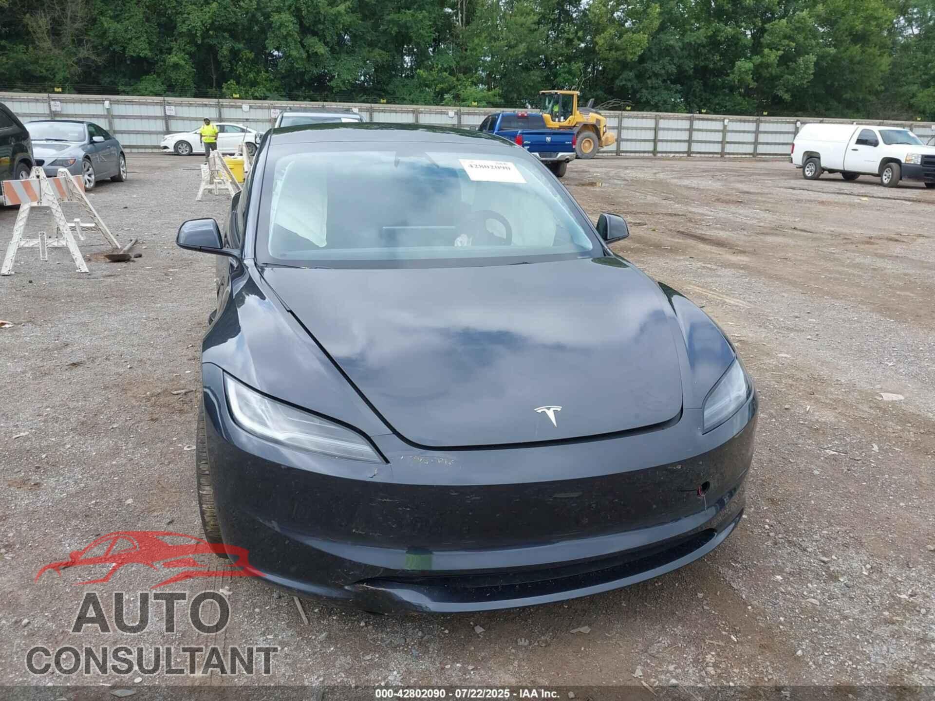 TESLA MODEL 3 2024 - 5YJ3E1EB6RF722182