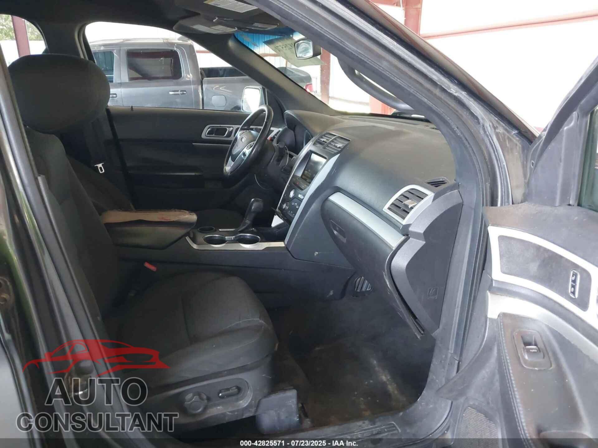 FORD EXPLORER 2015 - 1FM5K7D83FGA55384