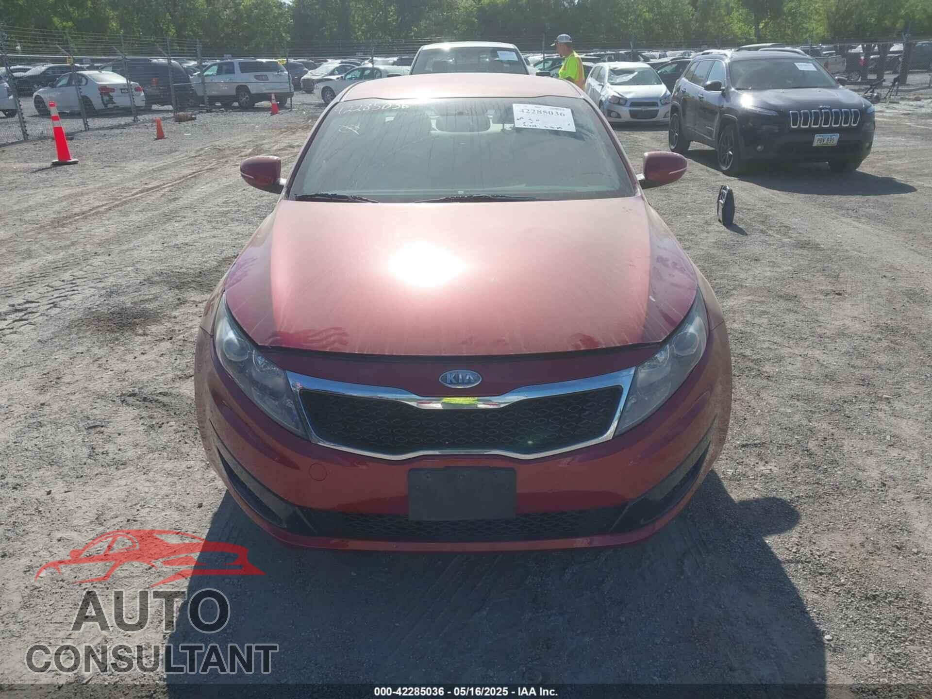 KIA OPTIMA 2011 - KNAGM4A75B5133314
