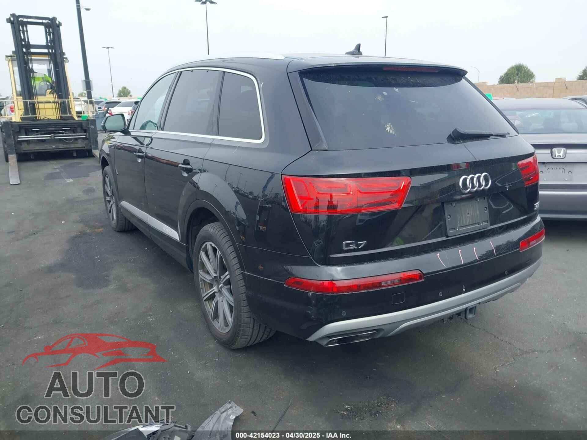 AUDI Q7 2017 - WA1LAAF72HD014498