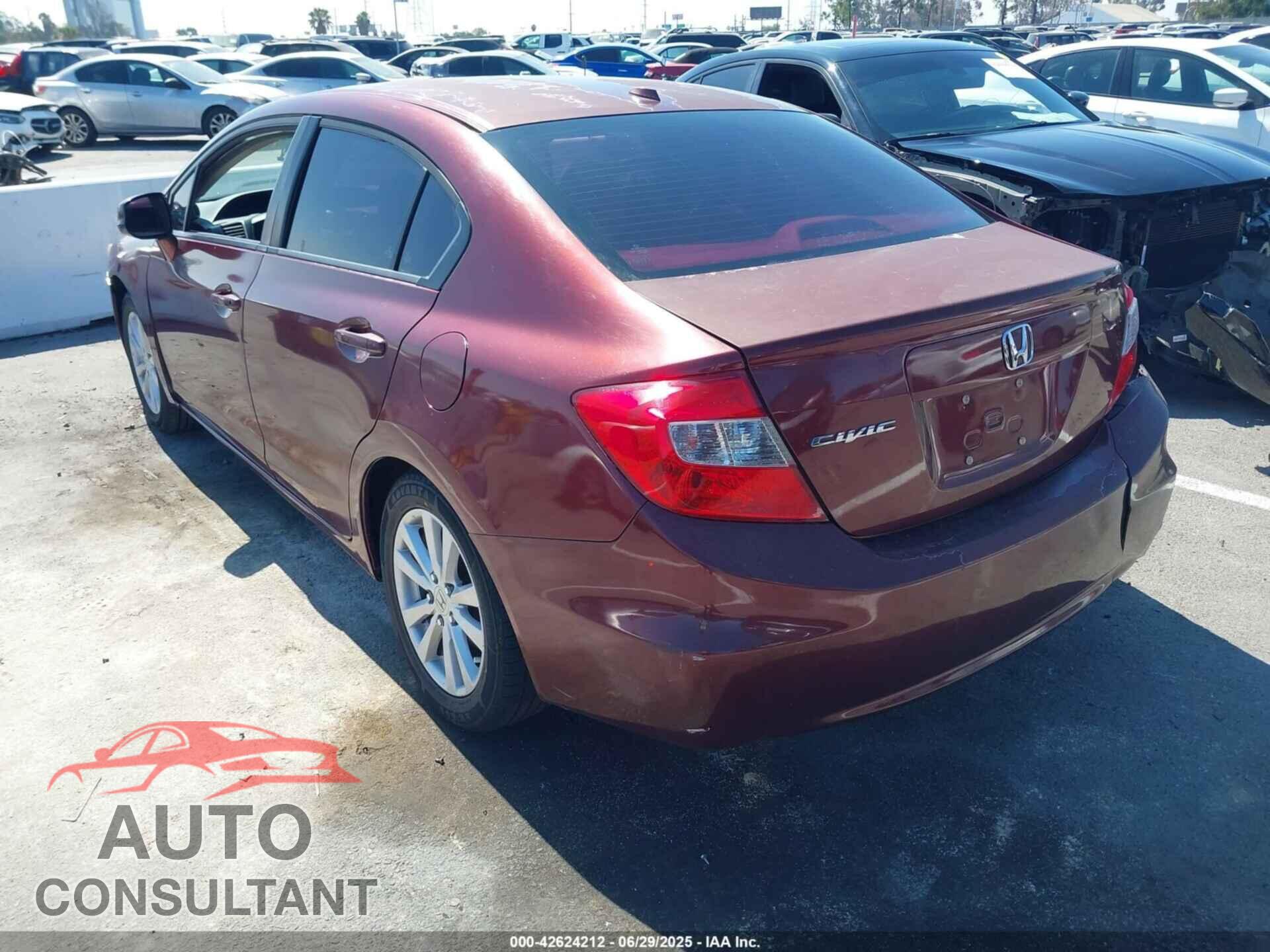 HONDA CIVIC 2012 - 2HGFB2F99CH546352
