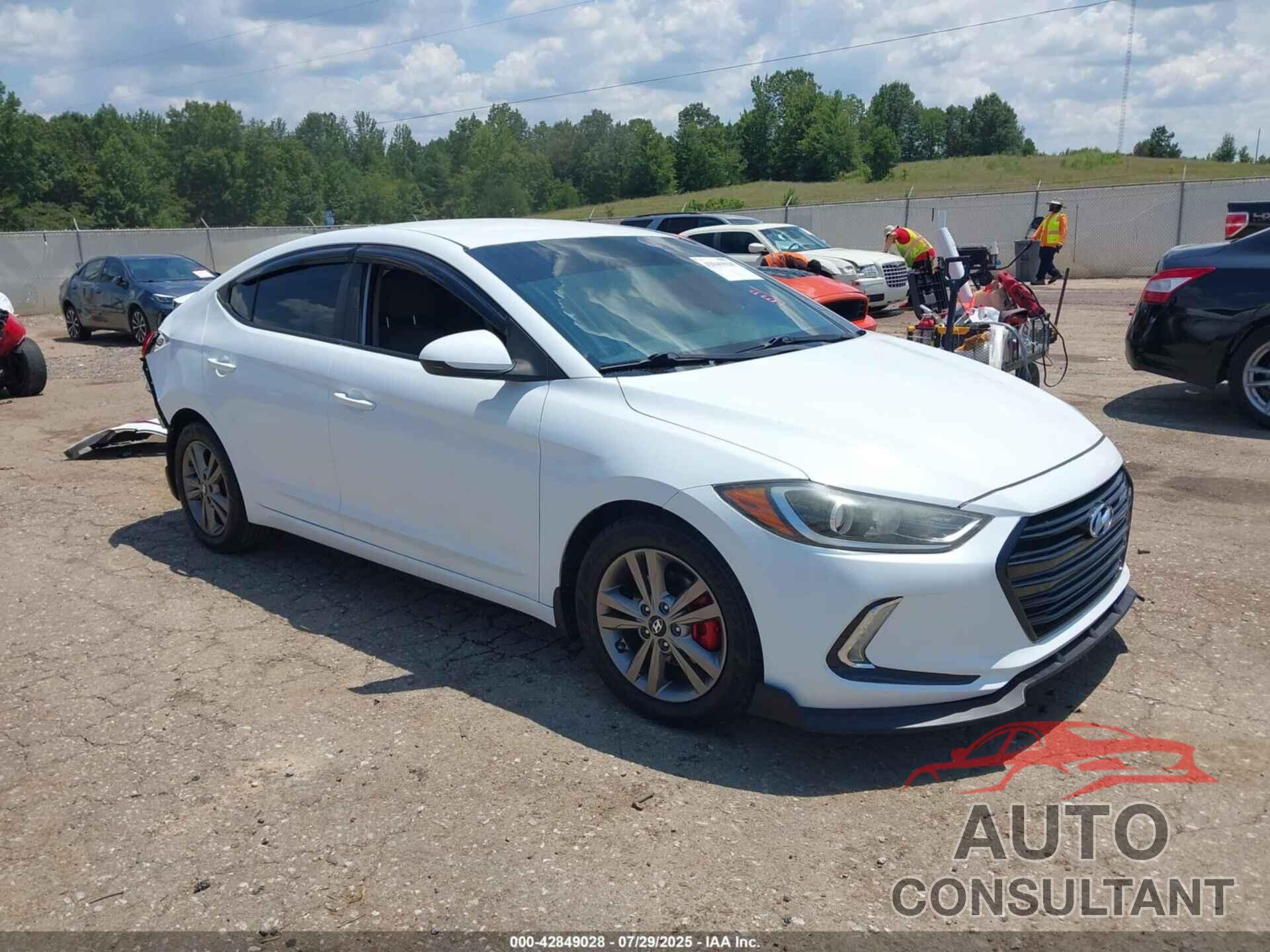 HYUNDAI ELANTRA 2017 - 5NPD84LF2HH154144