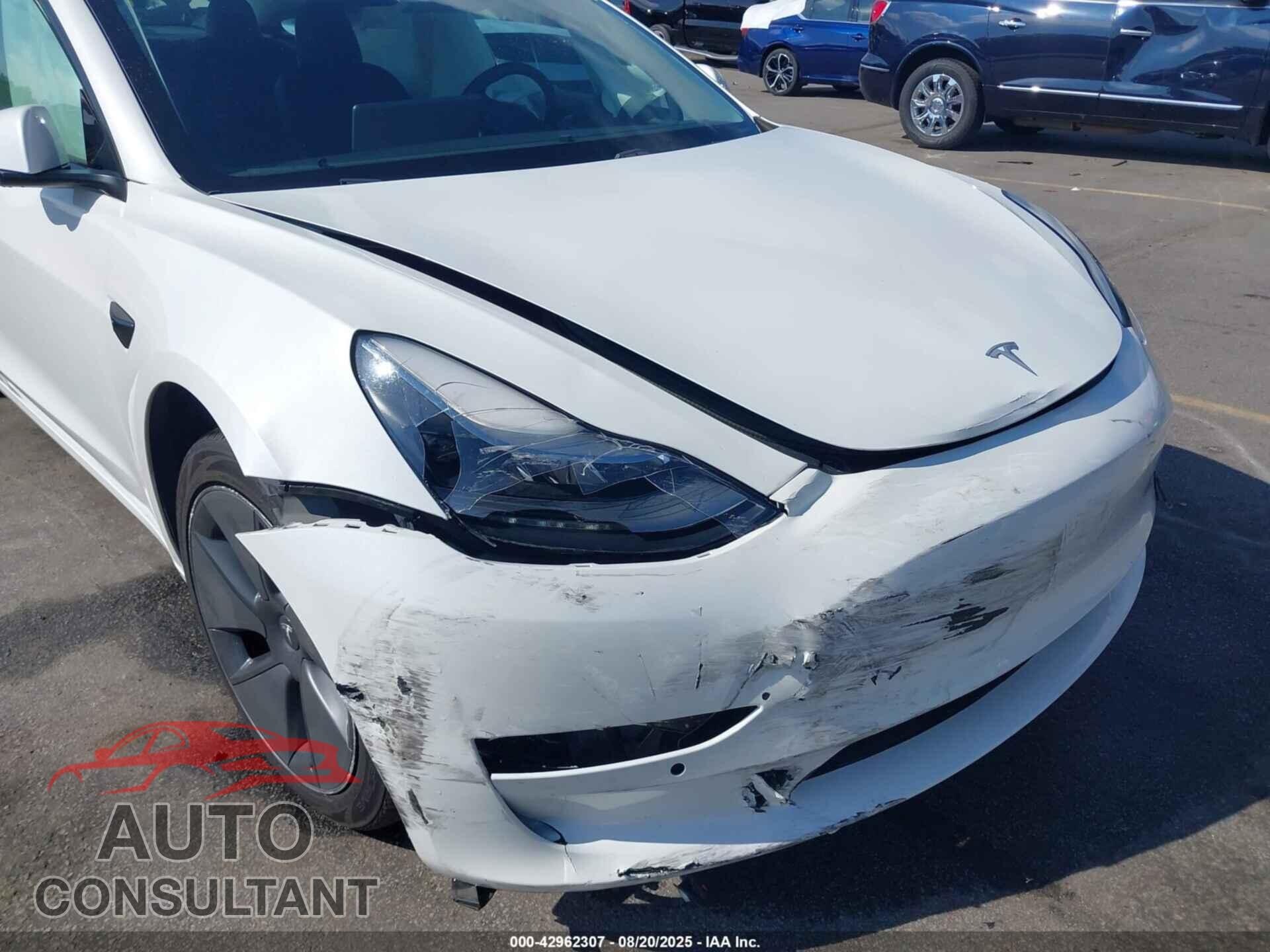 TESLA MODEL 3 2021 - 5YJ3E1EB8MF032832