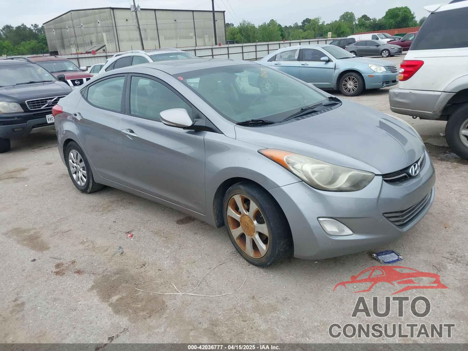 HYUNDAI ELANTRA 2012 - KMHDH4AE6CU473521