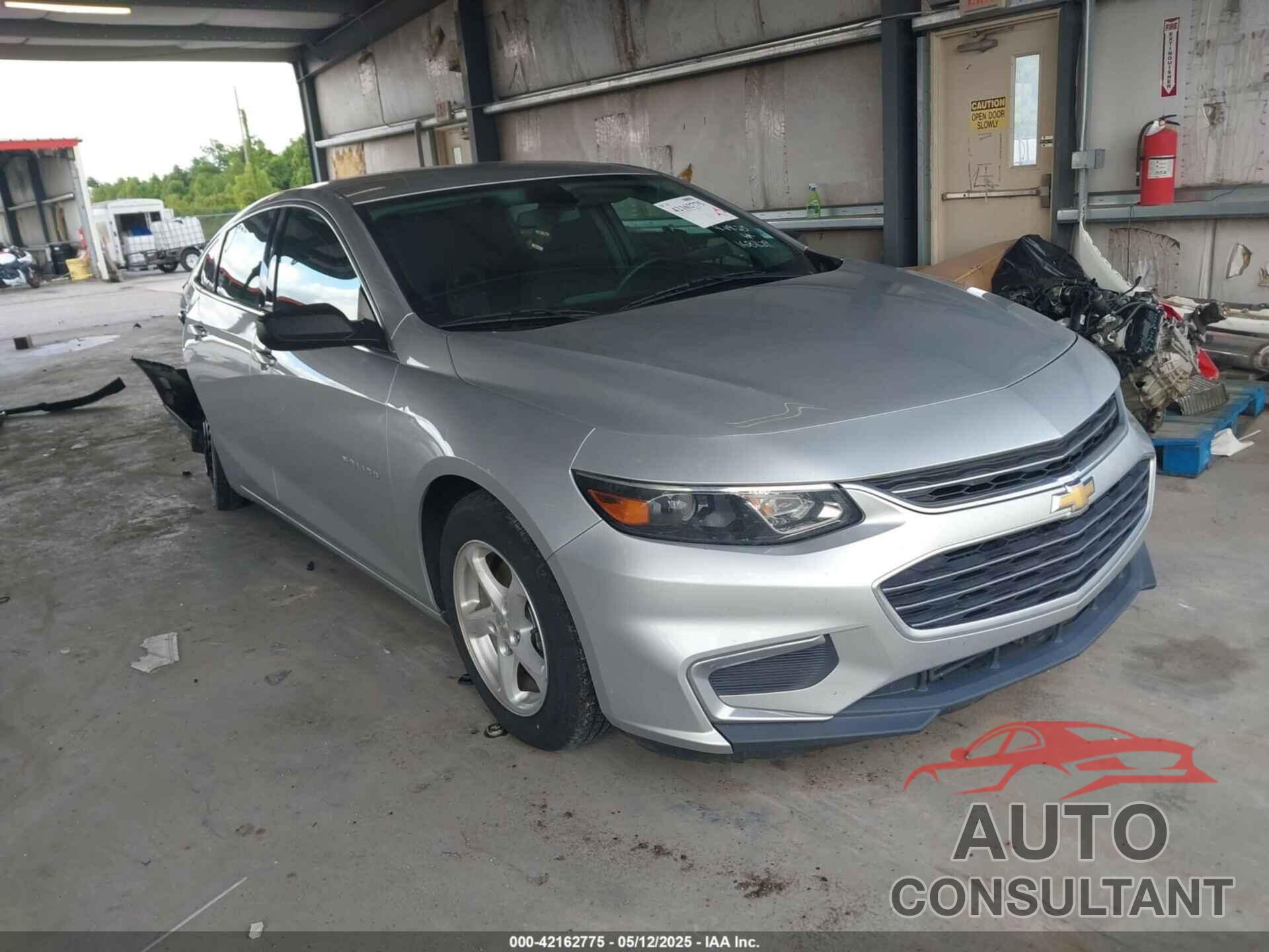 CHEVROLET MALIBU 2018 - 1G1ZB5ST9JF168829