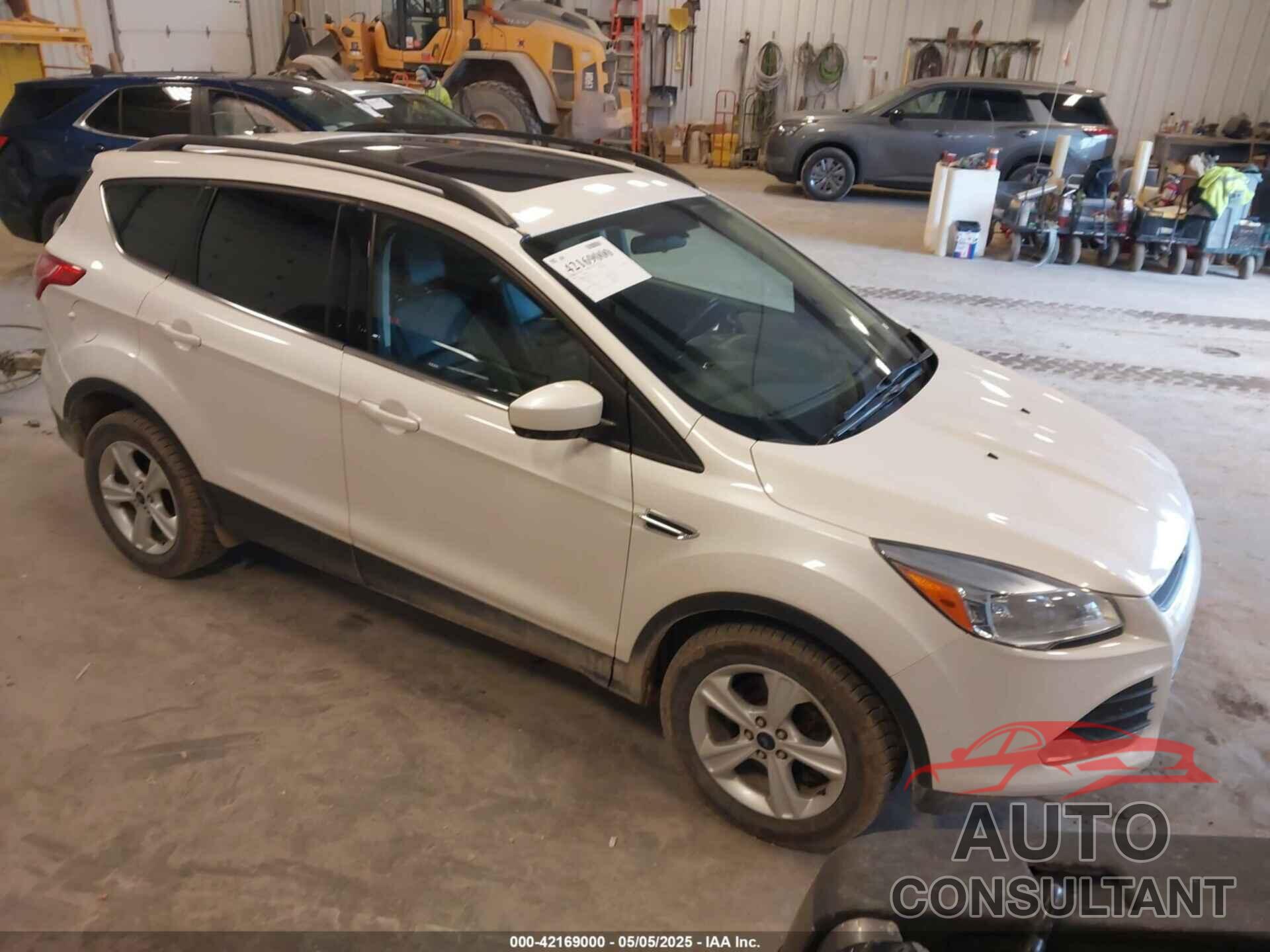 FORD ESCAPE 2015 - 1FMCU9GX4FUA29247