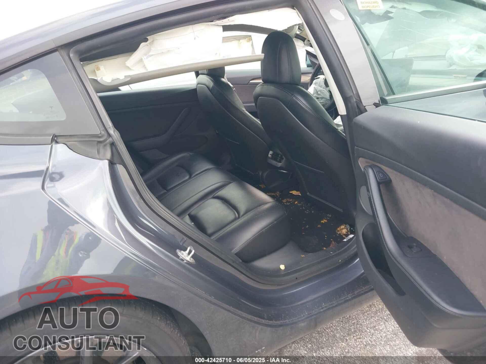 TESLA MODEL 3 2021 - 5YJ3E1EA9MF092030