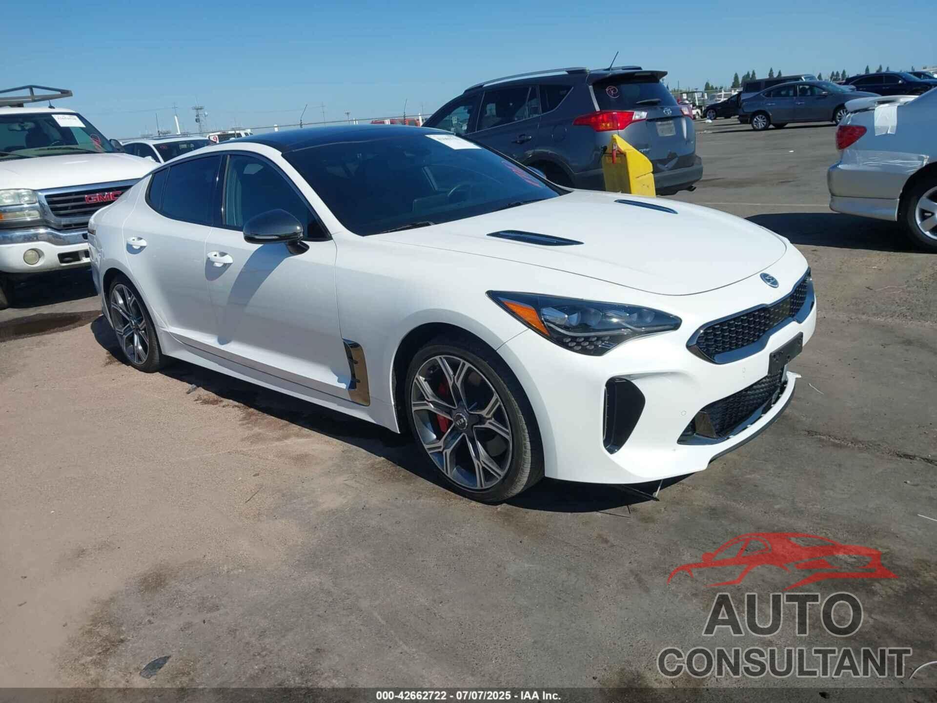 KIA STINGER 2019 - KNAE45LC9K6063012