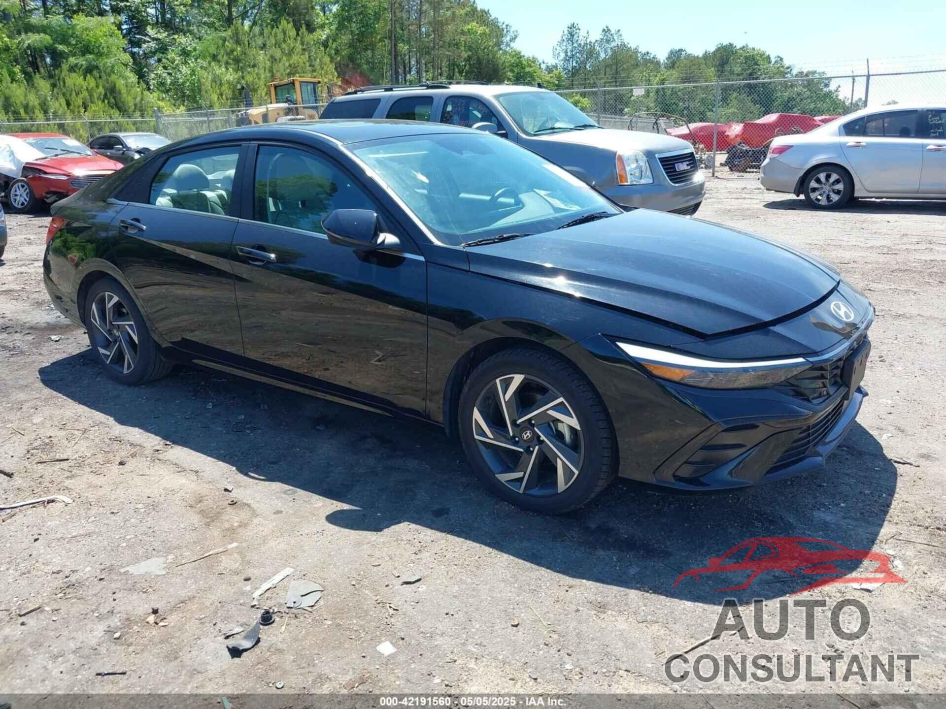 HYUNDAI ELANTRA 2024 - KMHLP4DG1RU795908