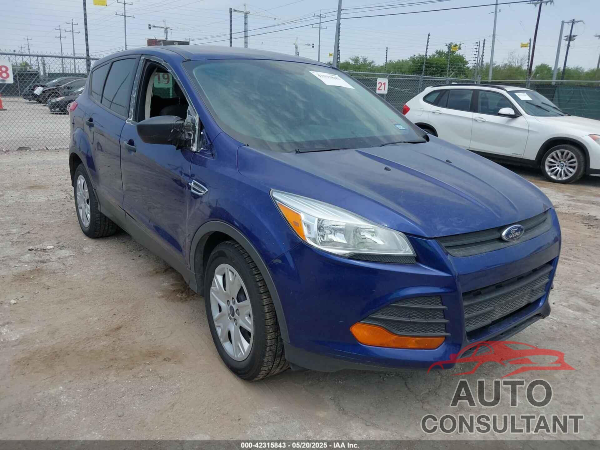 FORD ESCAPE 2015 - 1FMCU0F72FUA41815