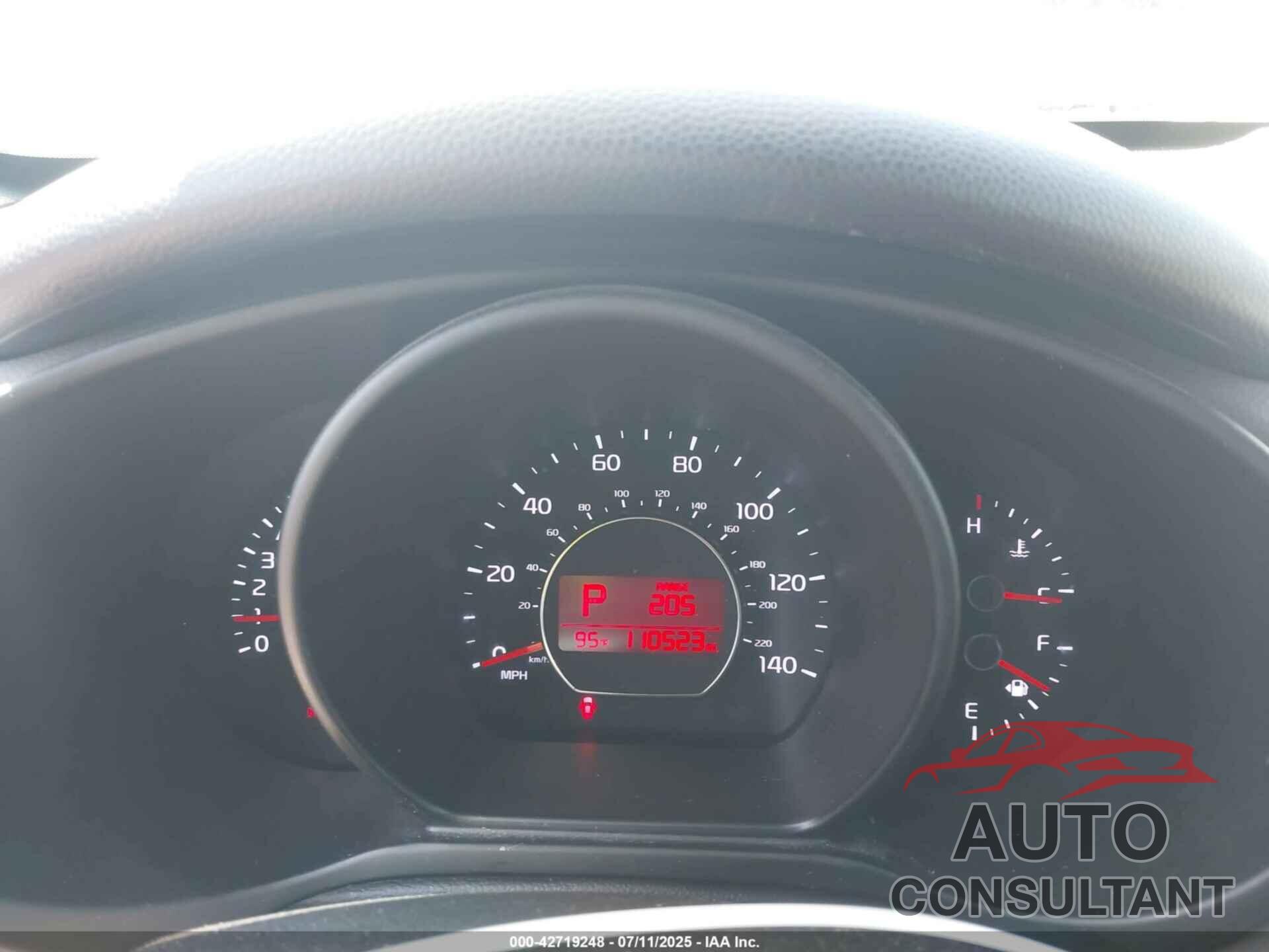 KIA SOUL 2017 - KNDJP3A5XH7430813