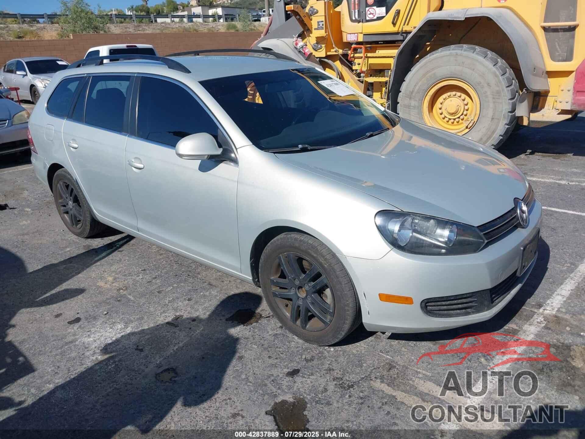 VOLKSWAGEN JETTA SPORTWAGEN 2012 - 3VWML7AJ9CM641929