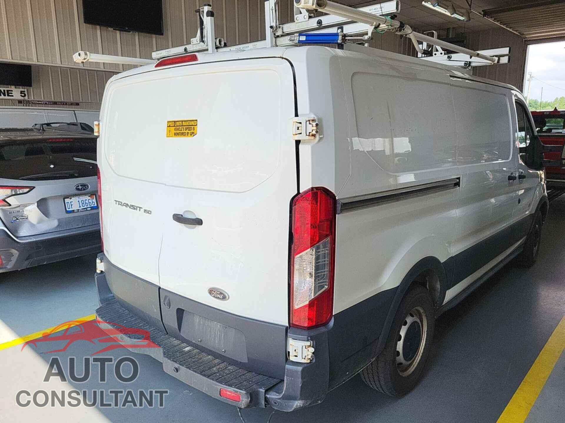 FORD TRANSIT 2017 - 1FTYE1YM8HKB07122