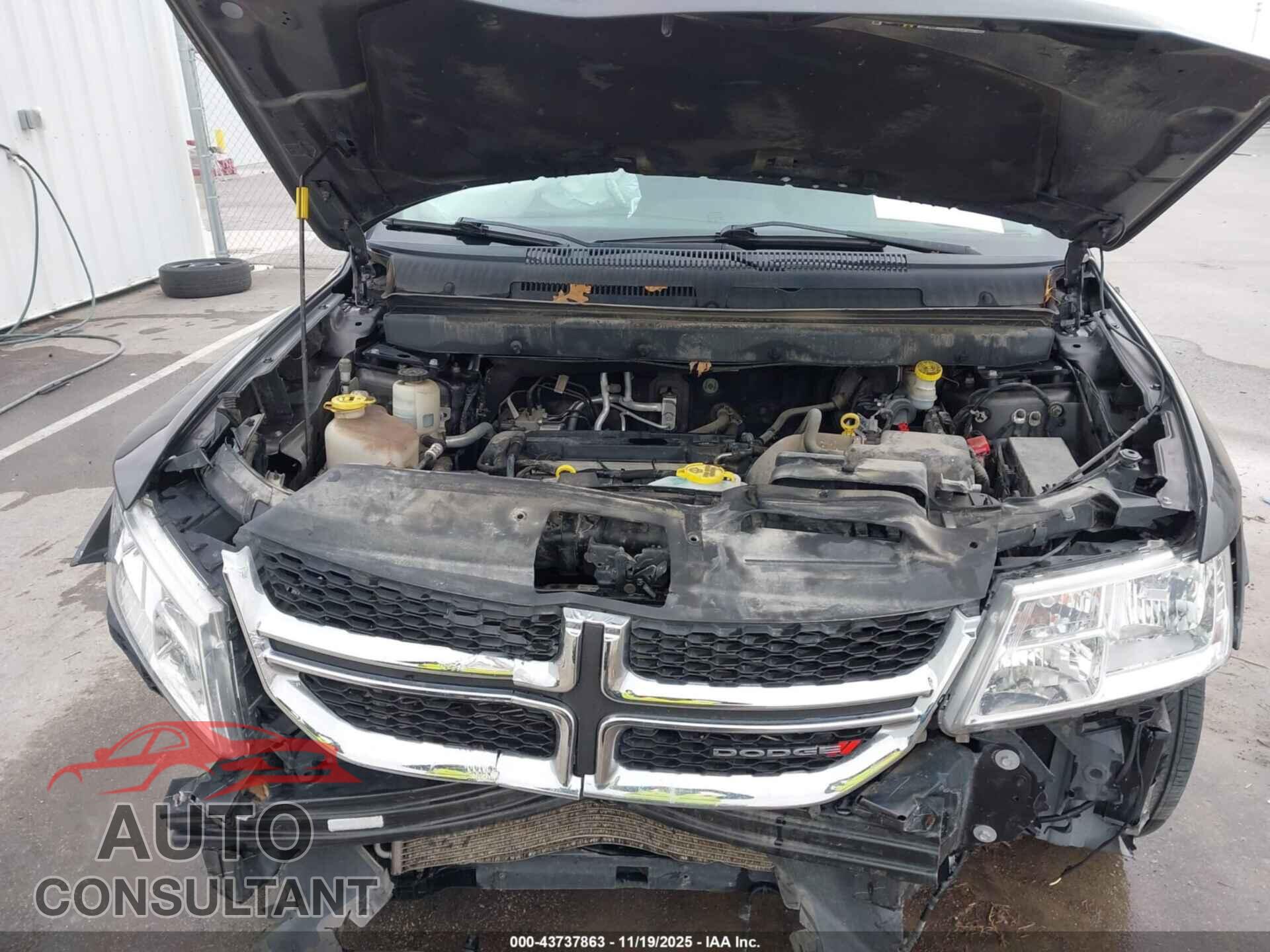 DODGE JOURNEY 2019 - 3C4PDCBB0KT681348