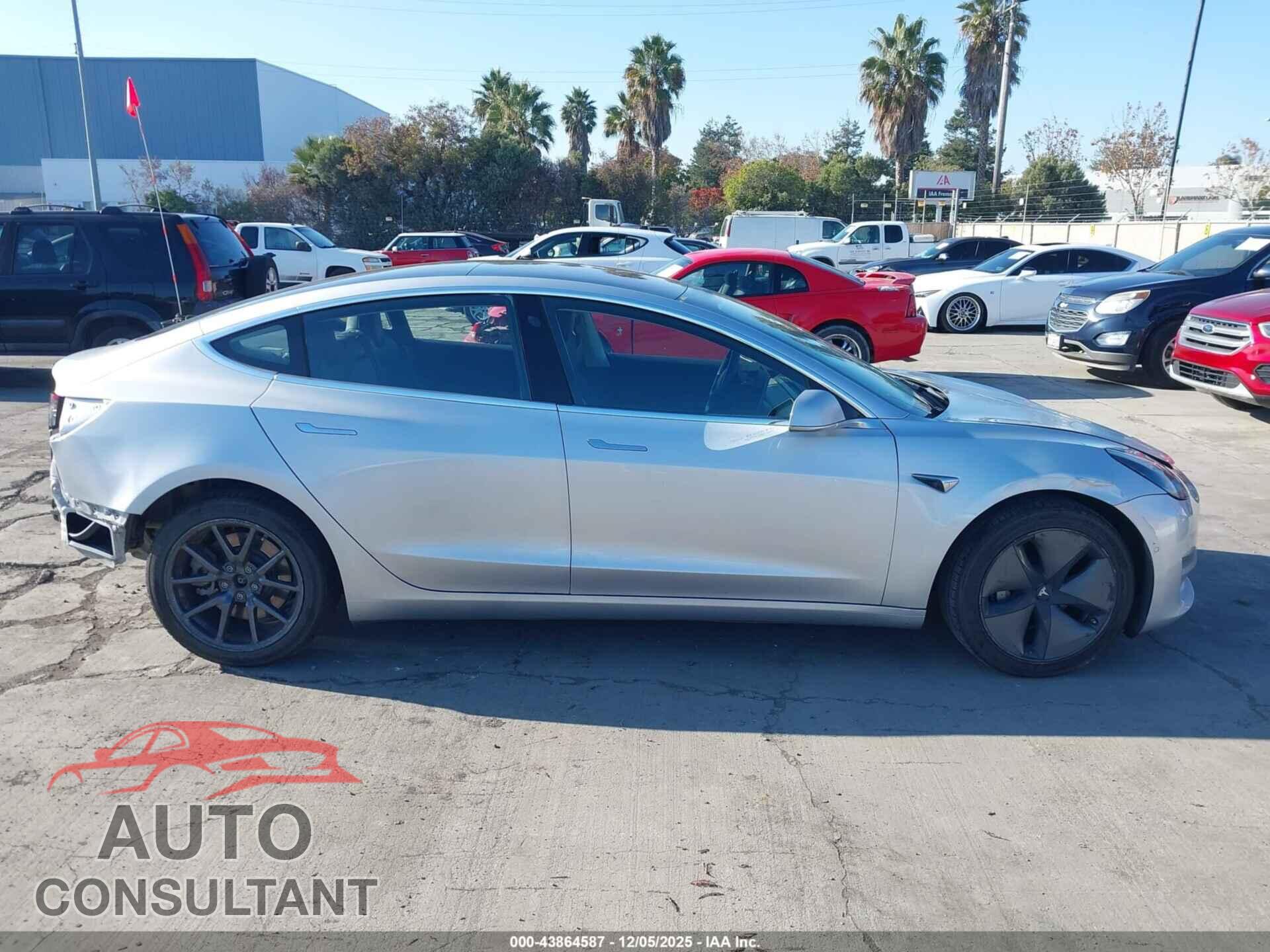 TESLA MODEL 3 2018 - 5YJ3E1EA2JF036359