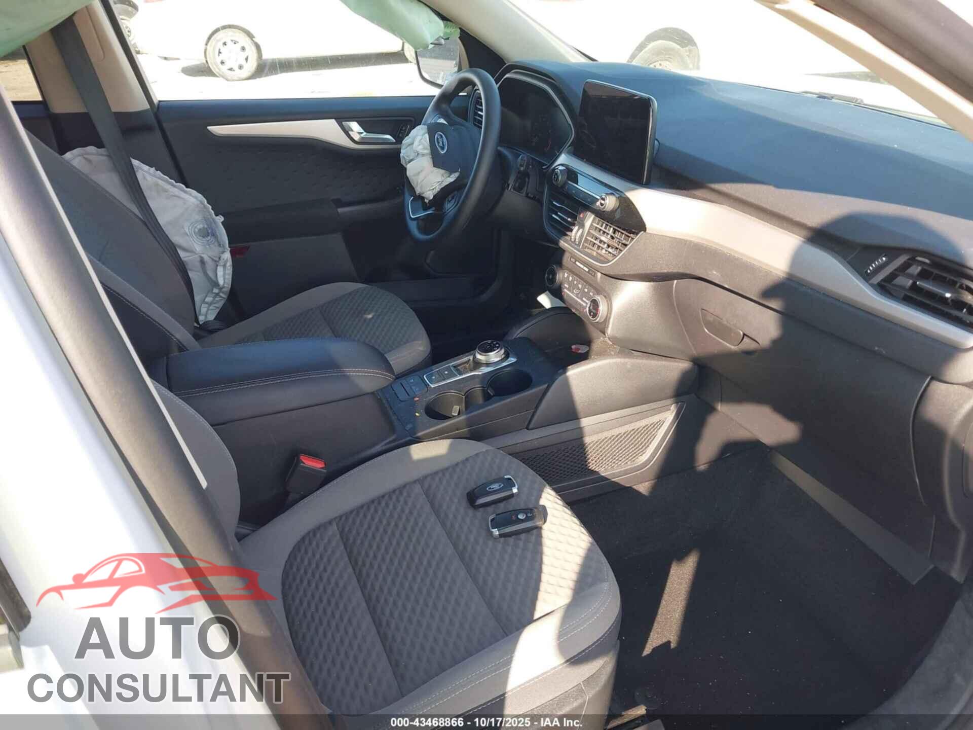 FORD ESCAPE 2020 - 1FMCU9G62LUA83715