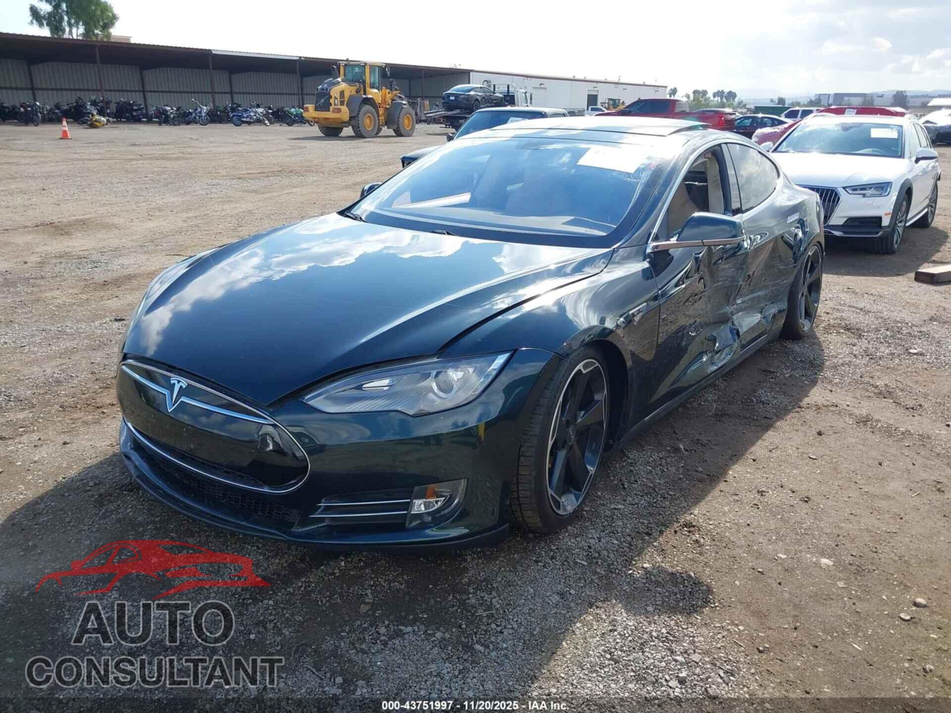 TESLA MODEL S 2012 - 5YJSA1DP2CFP01471