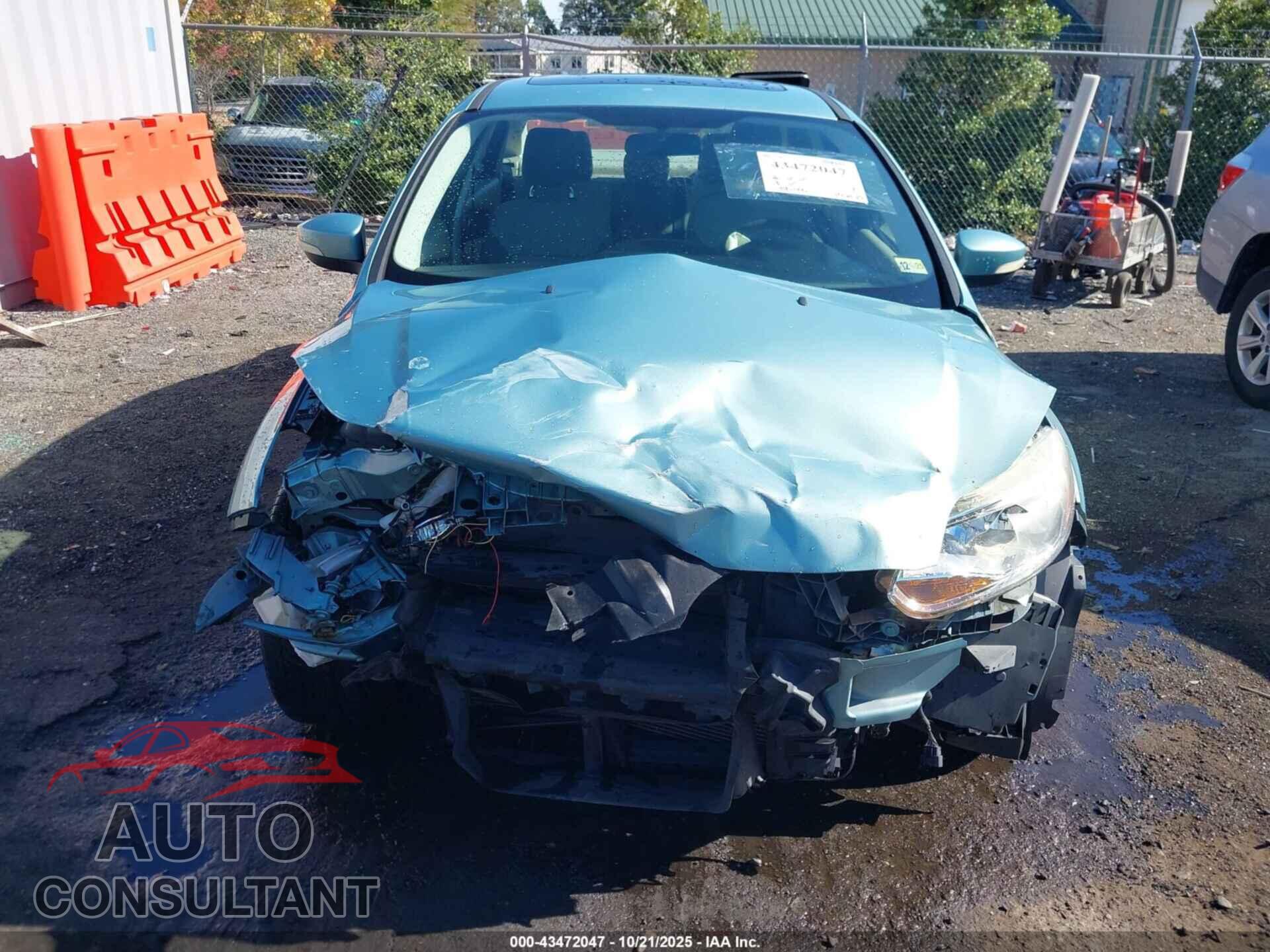 FORD FOCUS 2012 - 1FAHP3F24CL229167