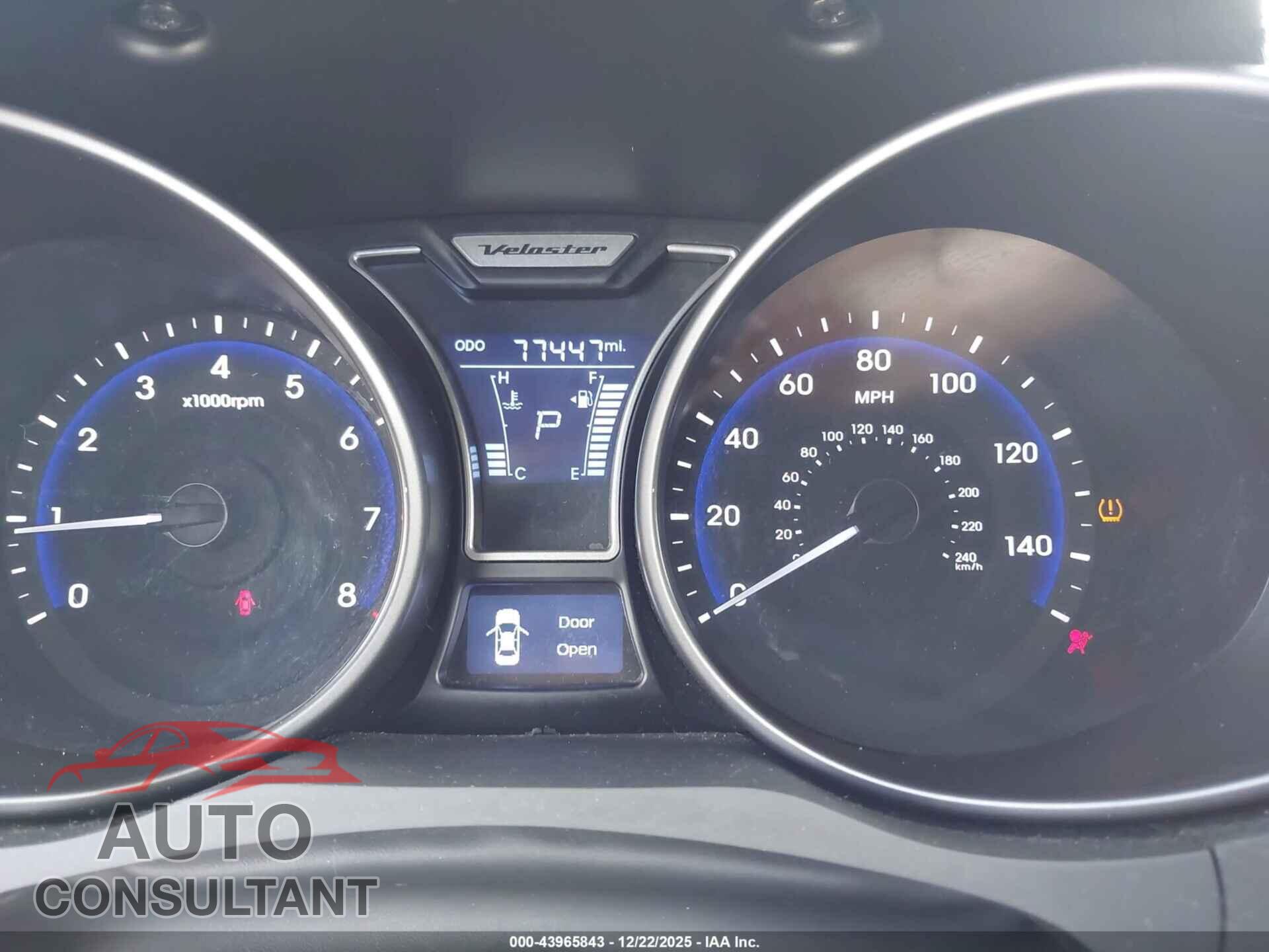 HYUNDAI VELOSTER 2014 - KMHTC6AEXEU200073