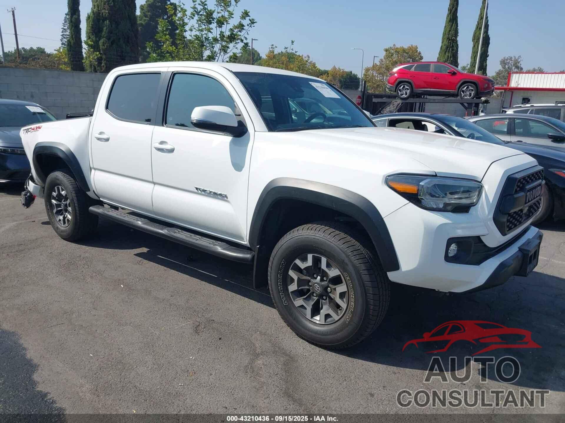TOYOTA TACOMA 2022 - 3TMCZ5AN7NM500574
