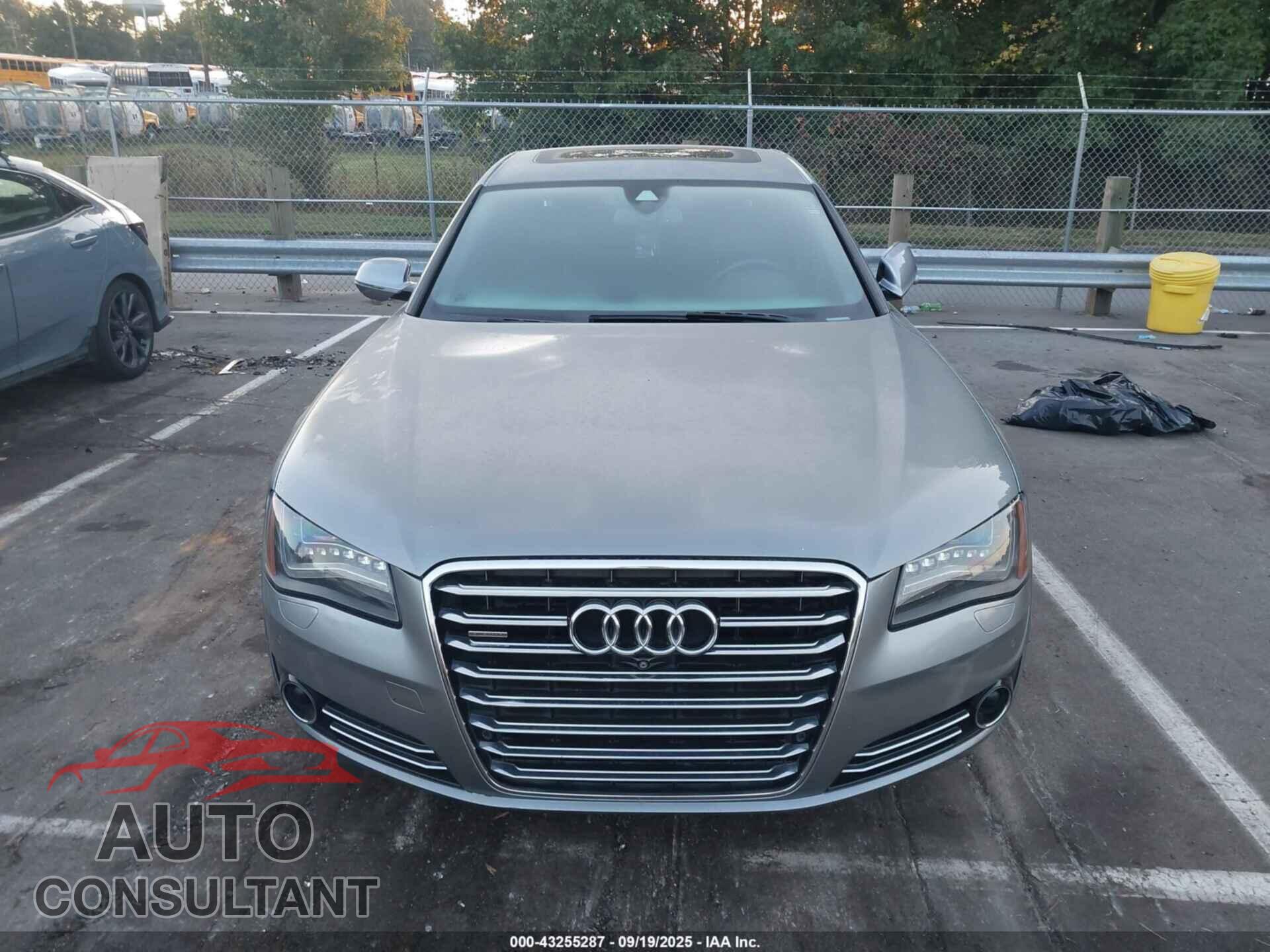 AUDI A8 L 2014 - WAUR2AFD4EN006408