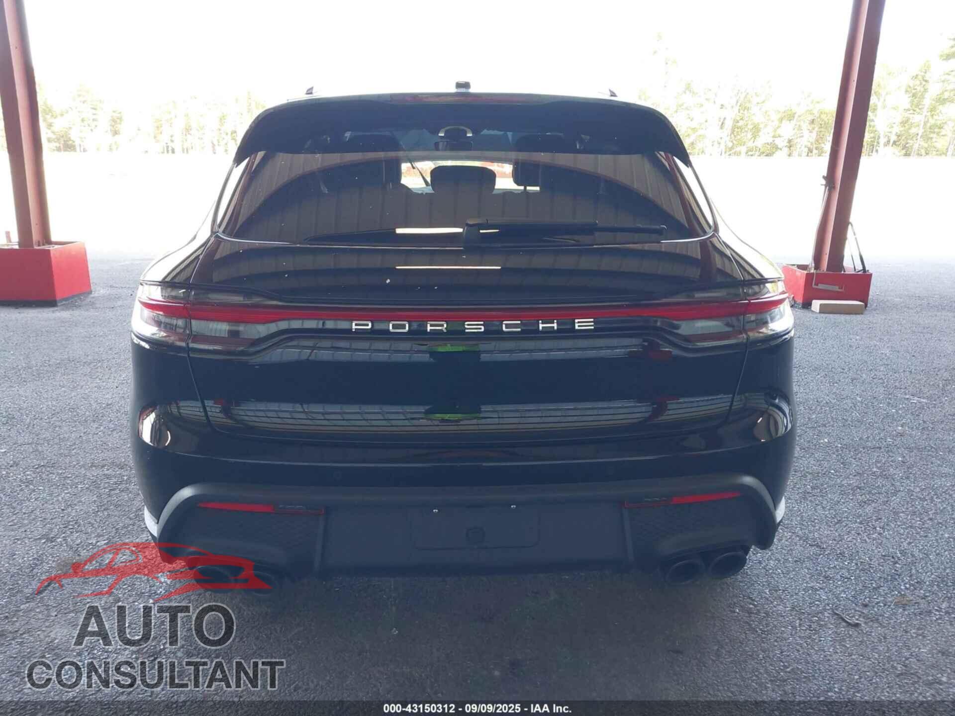 PORSCHE MACAN 2024 - WP1AA2A57RLB20587