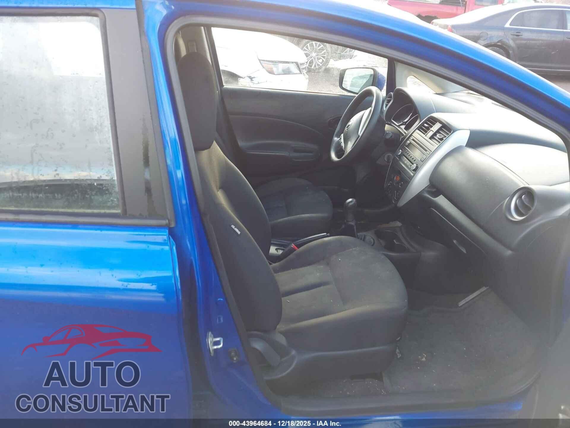 NISSAN VERSA NOTE 2015 - 3N1CE2CP6FL399983