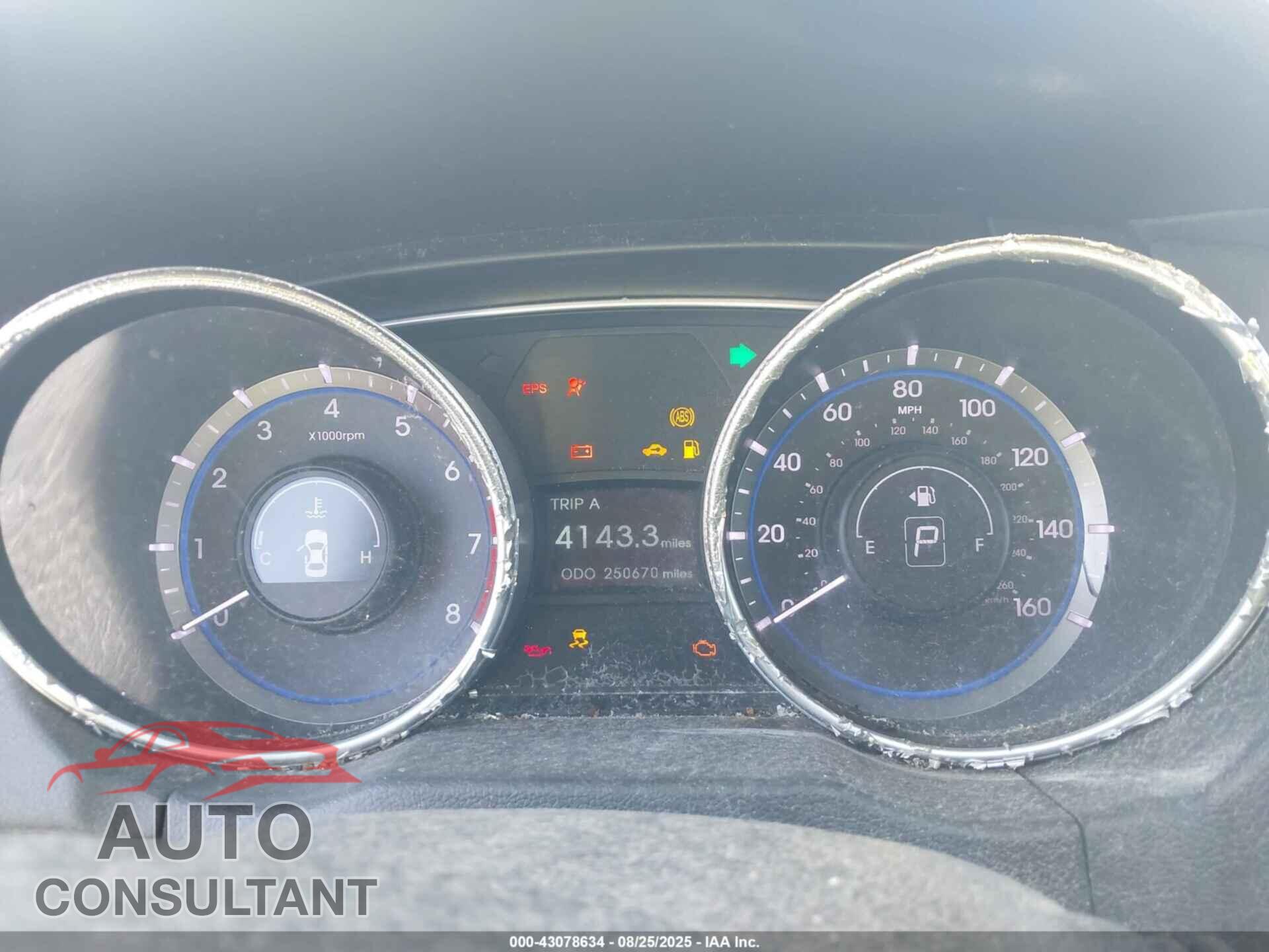 HYUNDAI SONATA 2011 - 5NPEC4AC2BH250519