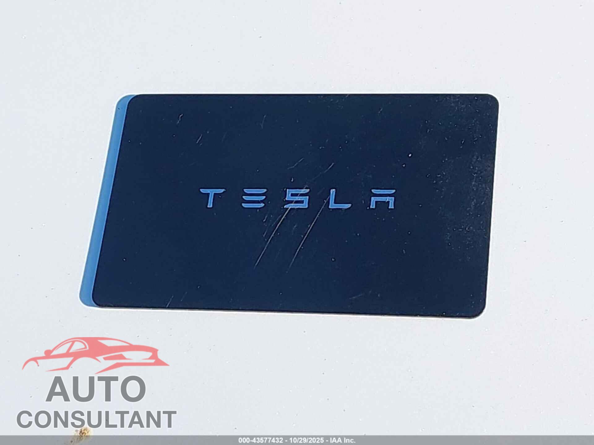 TESLA MODEL Y 2021 - 5YJYGDEE4MF222977