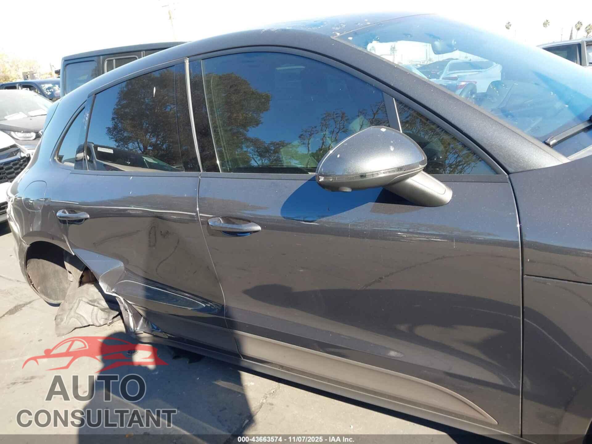 PORSCHE MACAN 2021 - WP1AA2A5XMLB05431