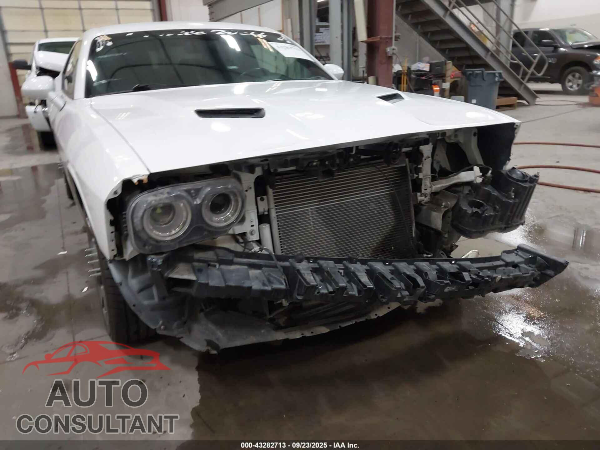 DODGE CHALLENGER 2015 - 2C3CDZAG4FH823606