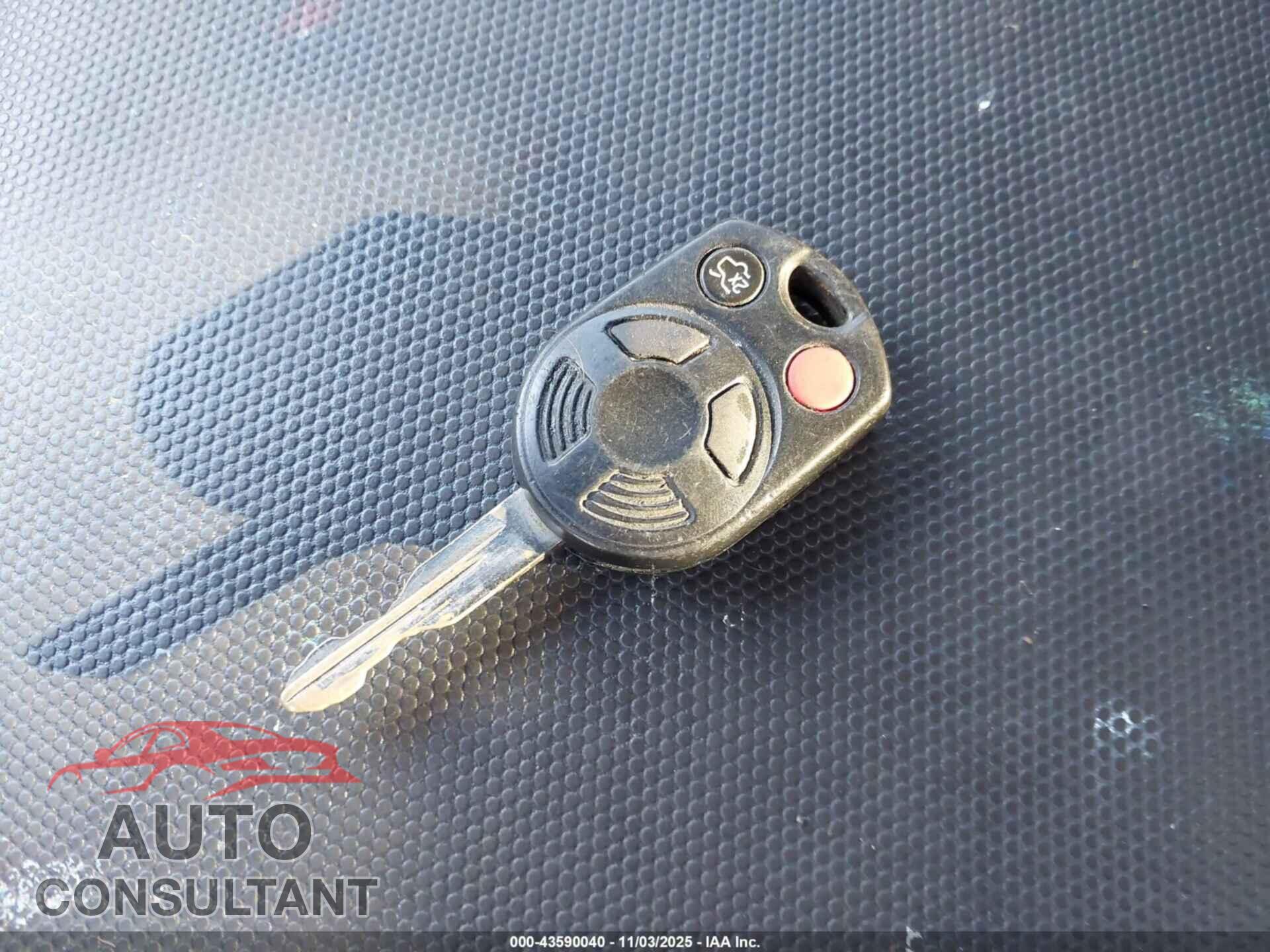 FORD ESCAPE 2010 - 1FMCU9DG9AKA71194