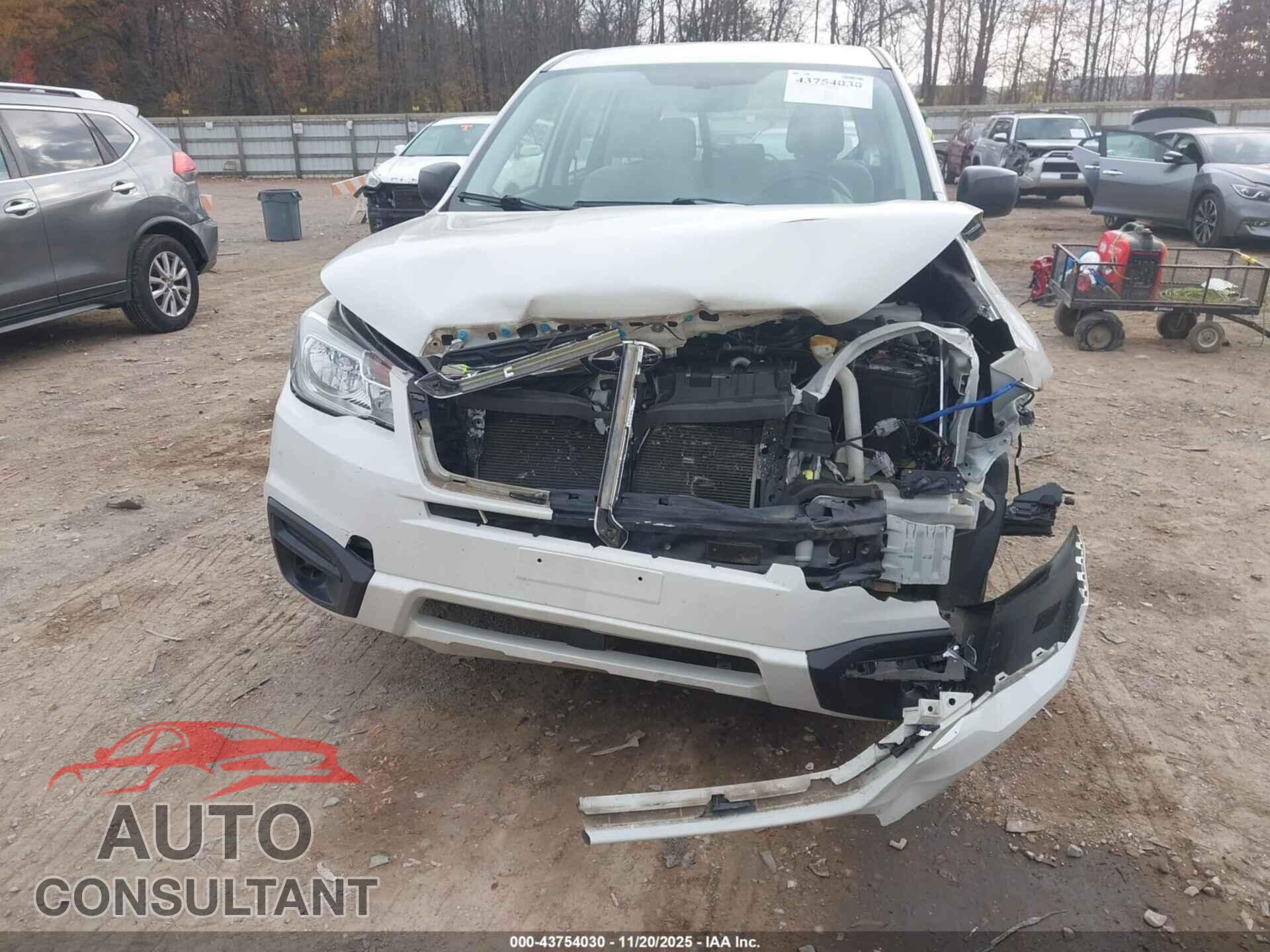 SUBARU FORESTER 2017 - JF2SJAAC3HH437204