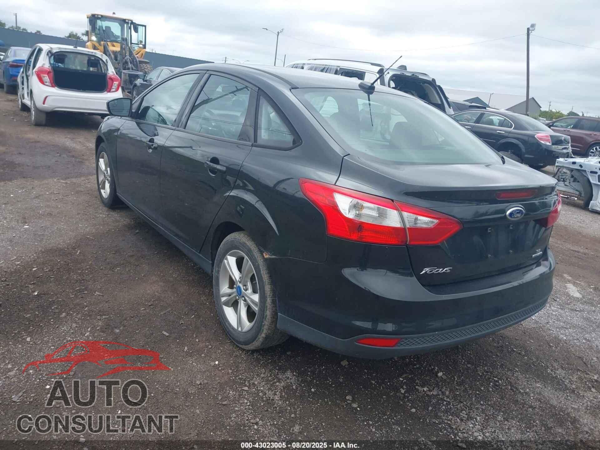 FORD FOCUS 2013 - 1FADP3F21DL262076