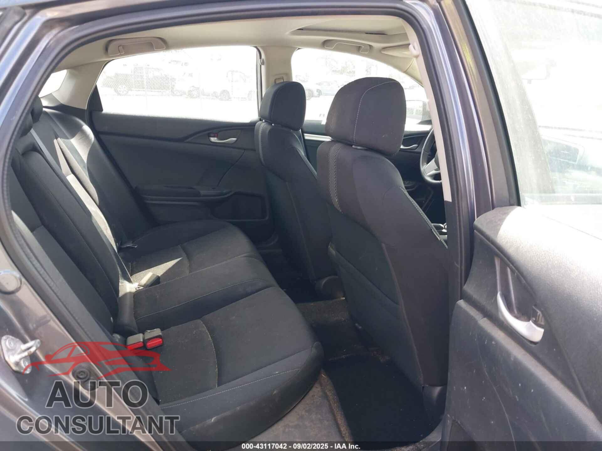 HONDA CIVIC 2018 - 2HGFC2F78JH592599