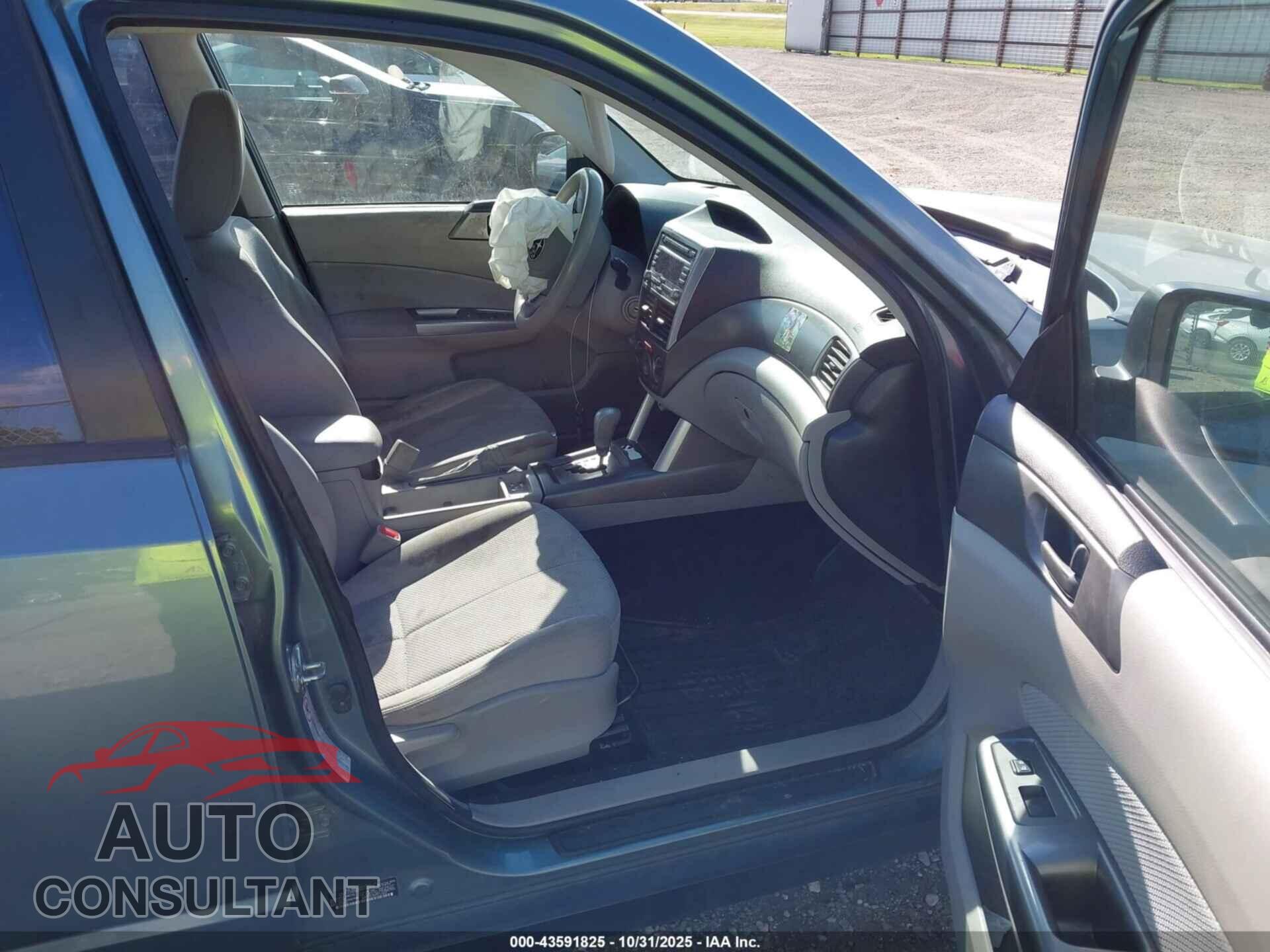 SUBARU FORESTER 2011 - JF2SHBBC8BH746450