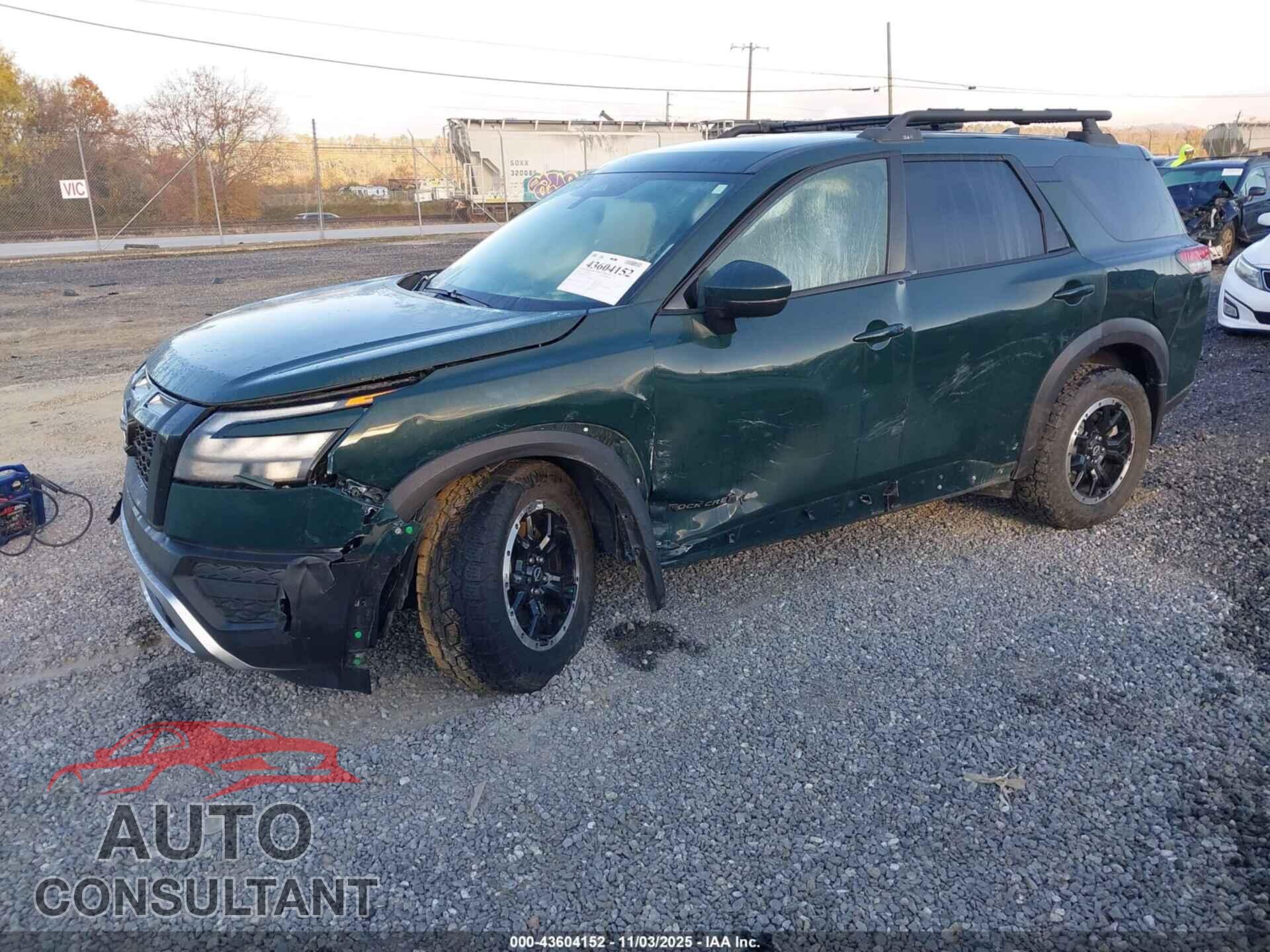 NISSAN PATHFINDER 2023 - 5N1DR3BD7PC235220