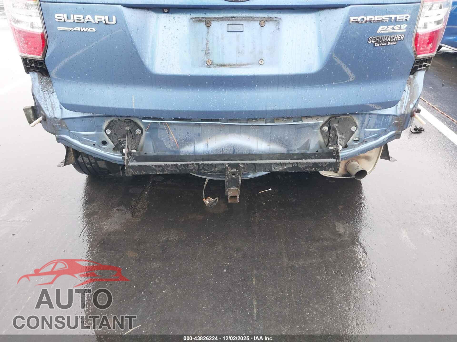 SUBARU FORESTER 2015 - JF2SJADC1FH511700