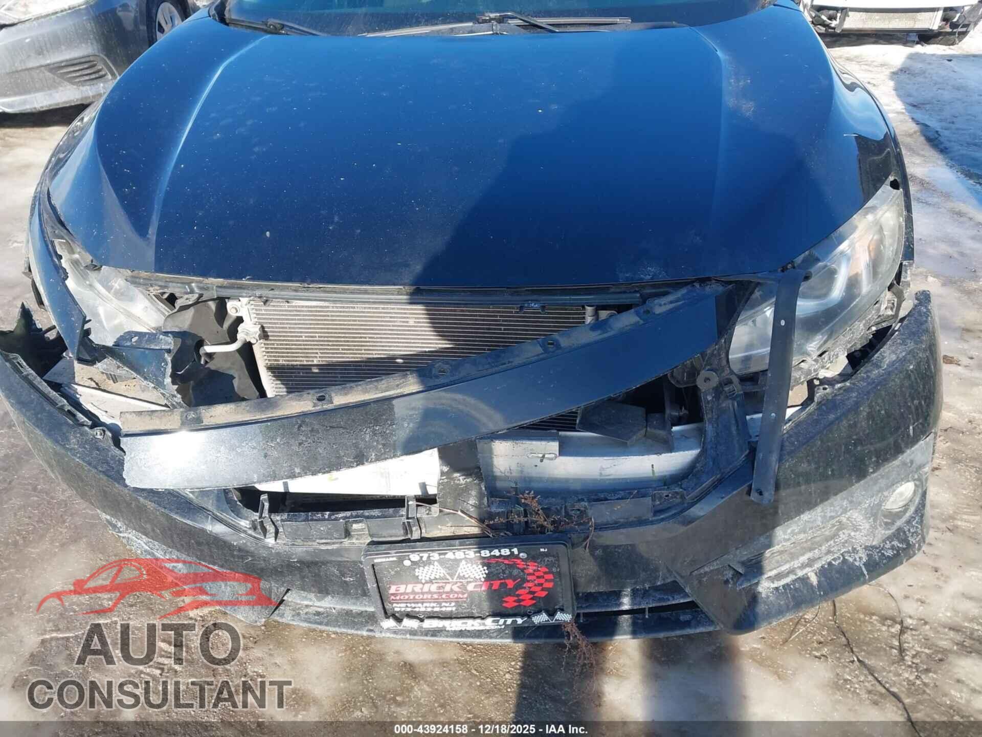 HONDA CIVIC 2017 - 19XFC2F56HE214025