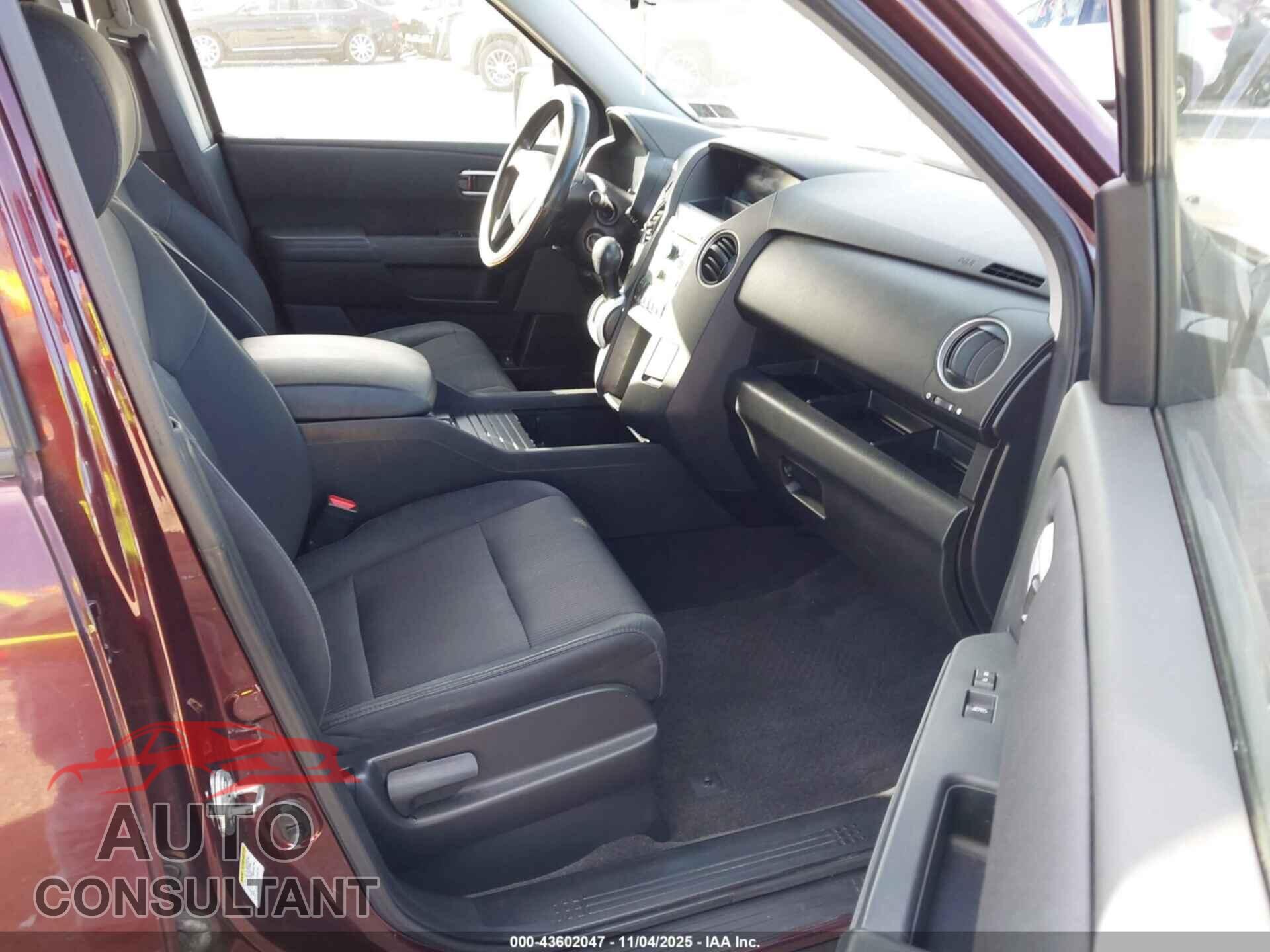 HONDA PILOT 2011 - 5FNYF4H44BB019137