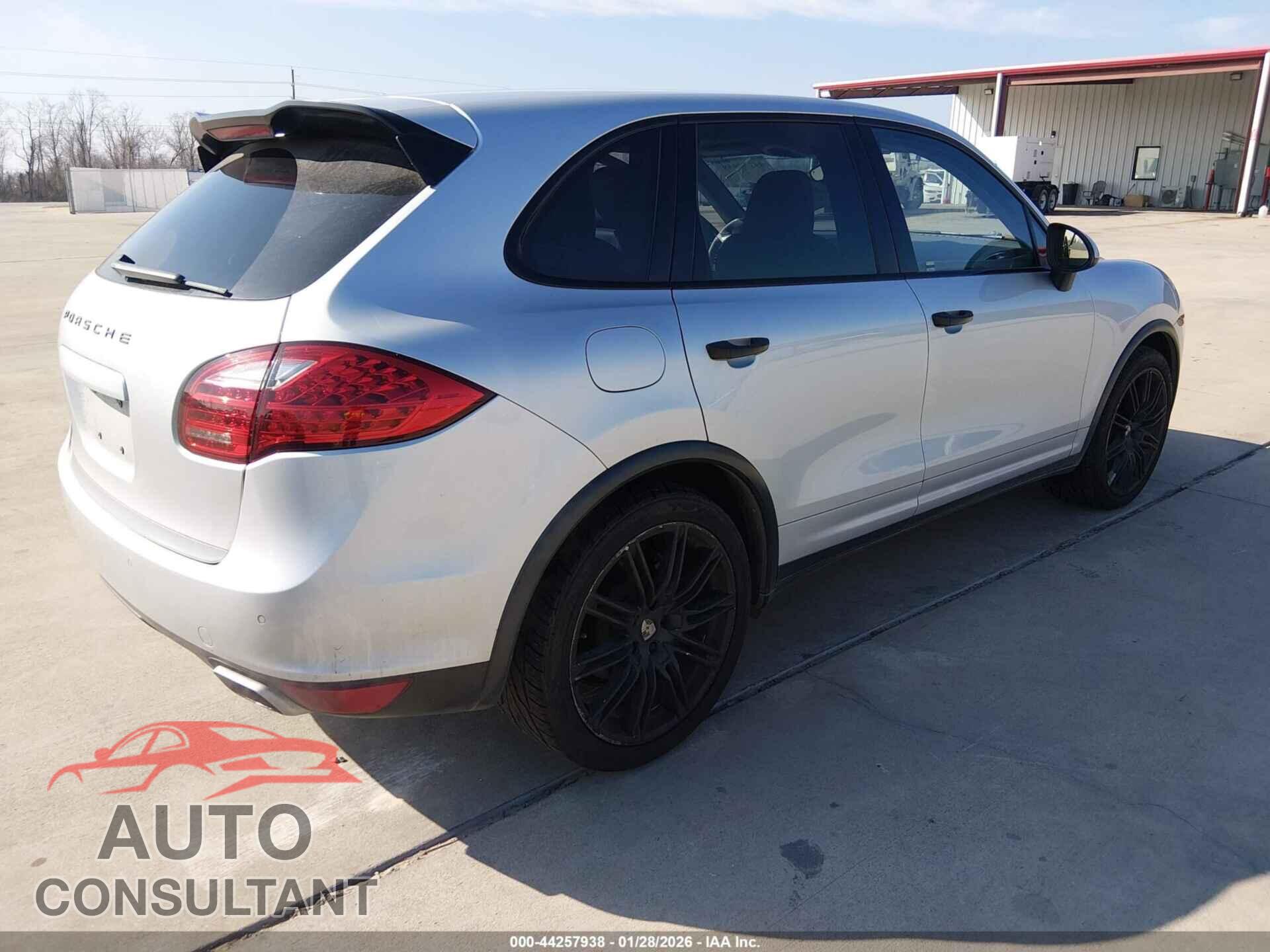 PORSCHE CAYENNE 2012 - WP1AA2A21CLA07148