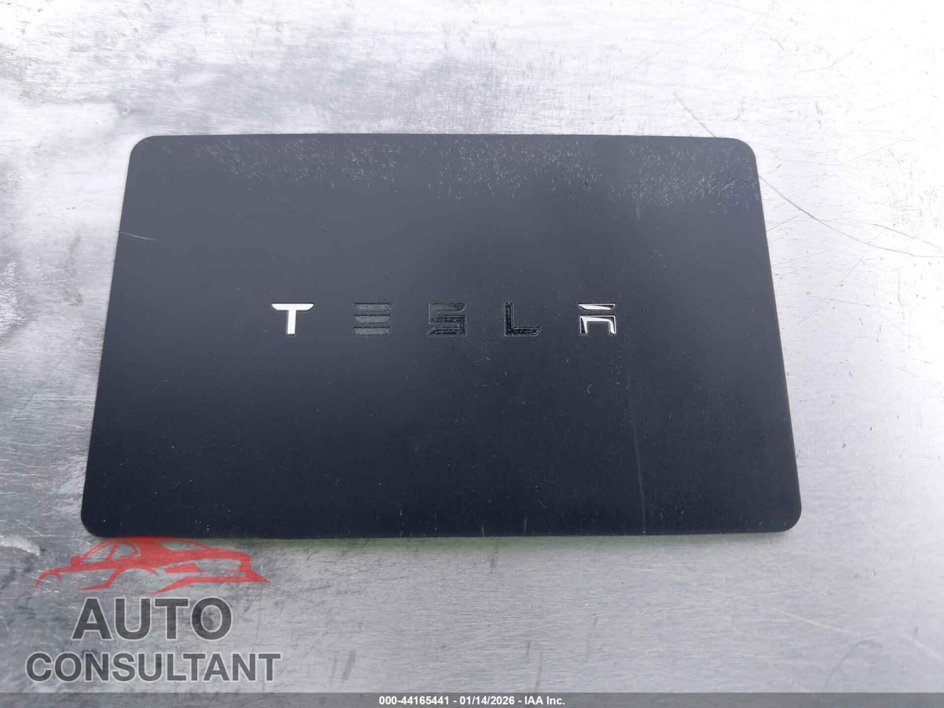 TESLA MODEL 3 2020 - 5YJ3E1EA8LF644552