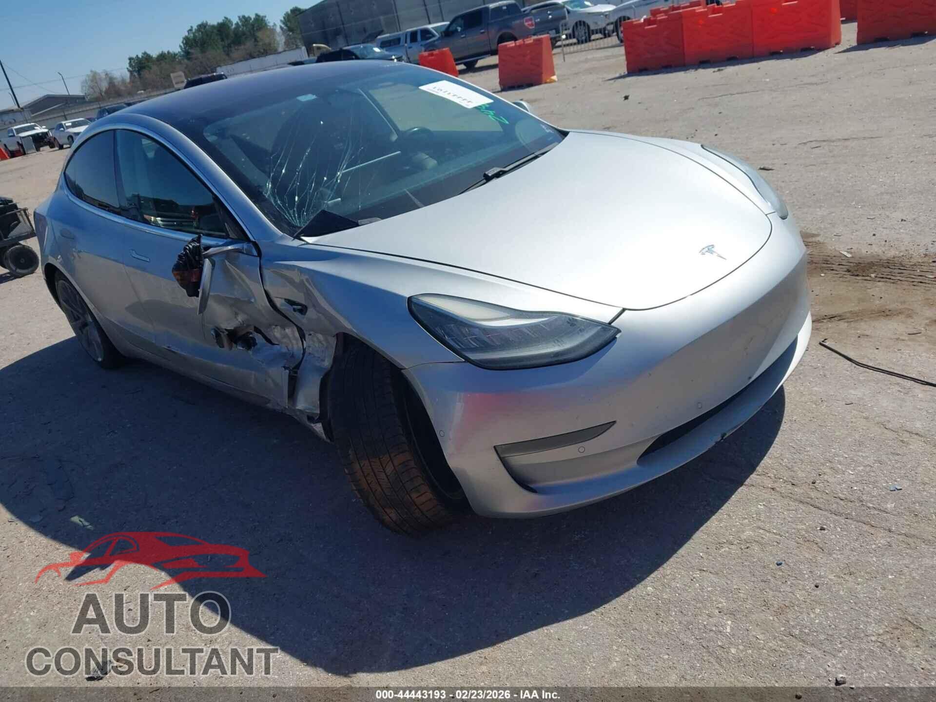 TESLA MODEL 3 2018 - 5YJ3E1EA2JF009694