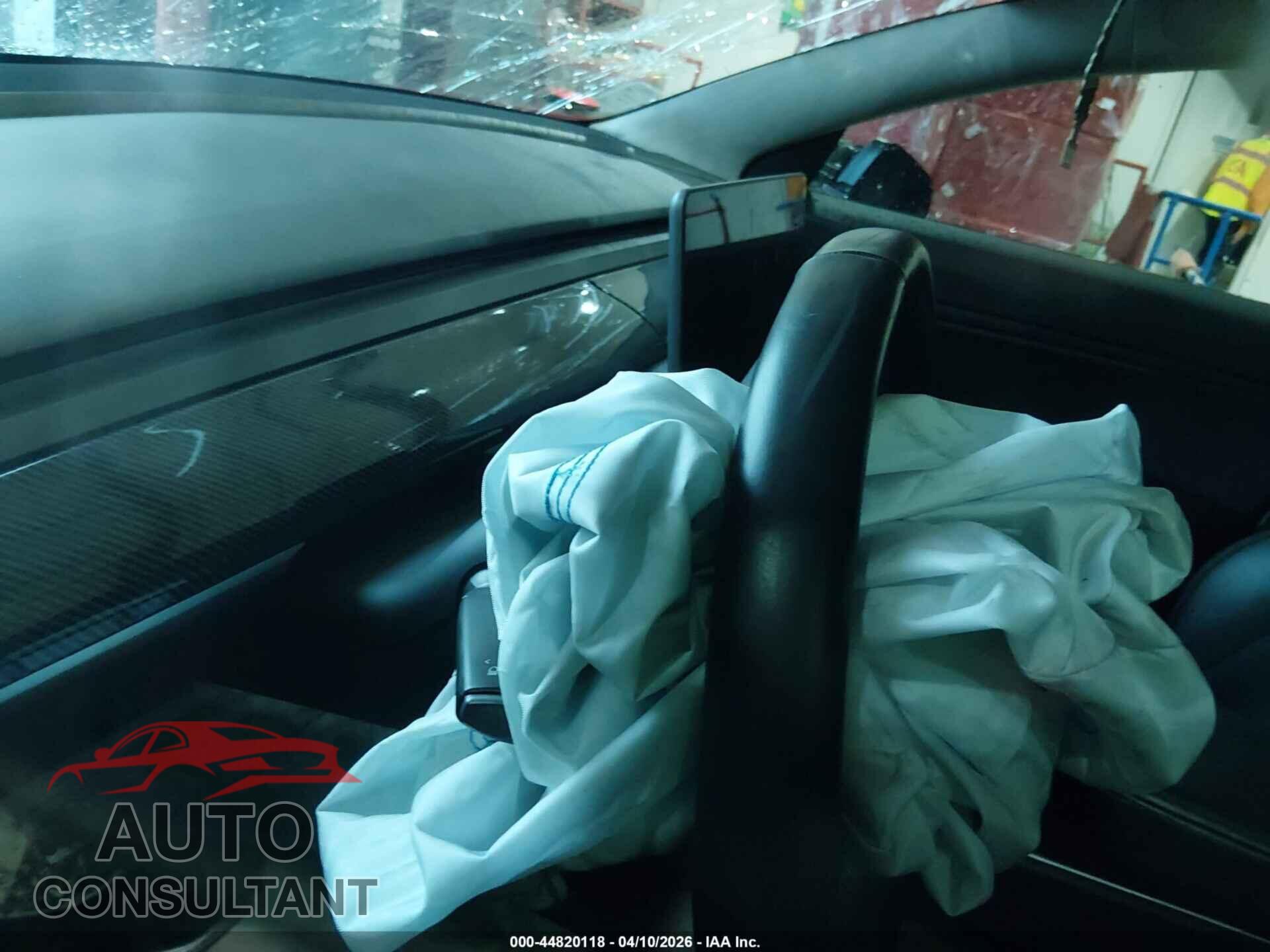 TESLA MODEL 3 2018 - 5YJ3E1EA7JF015491