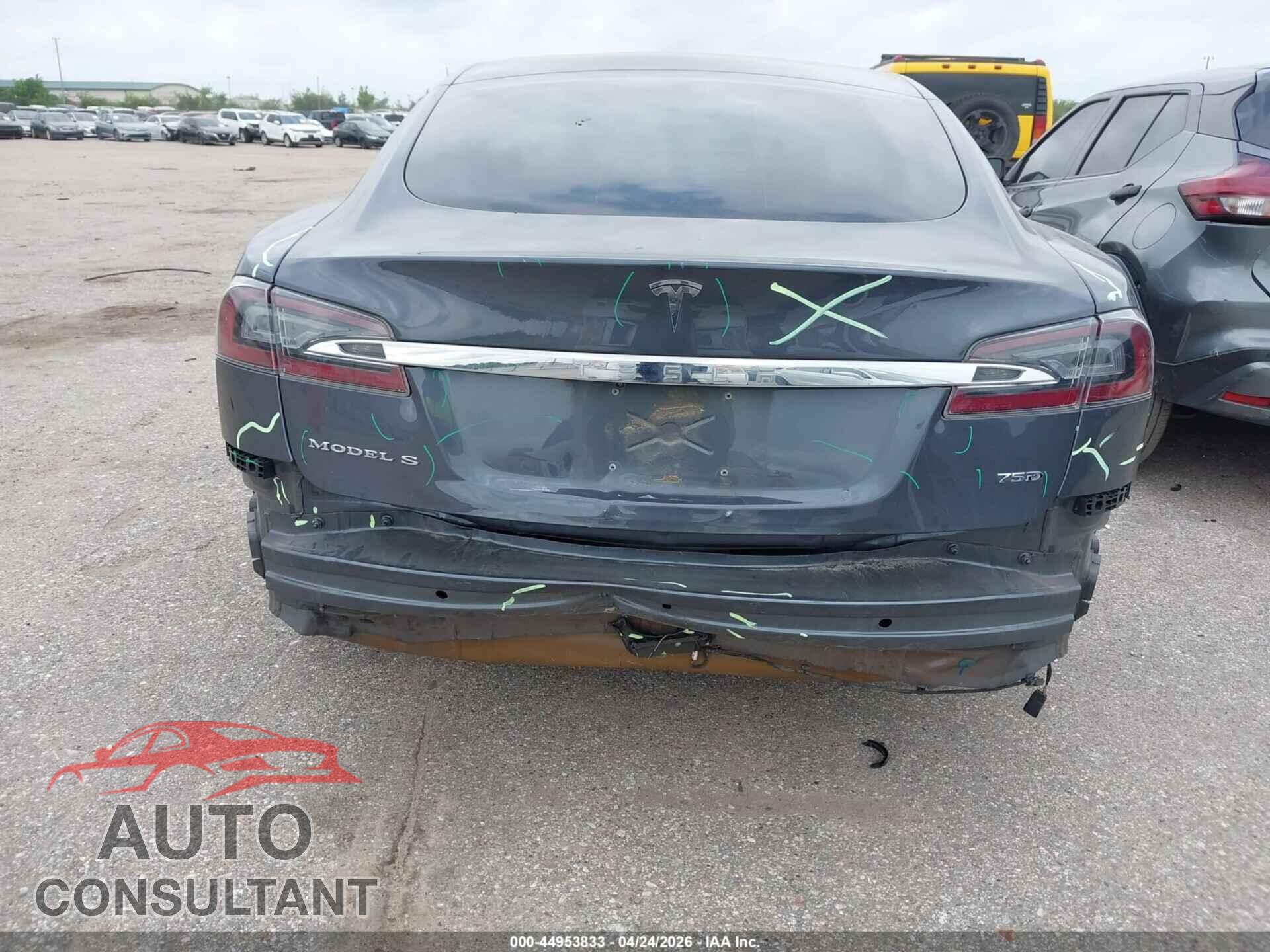 TESLA MODEL S 2018 - 5YJSA1E27JF272151